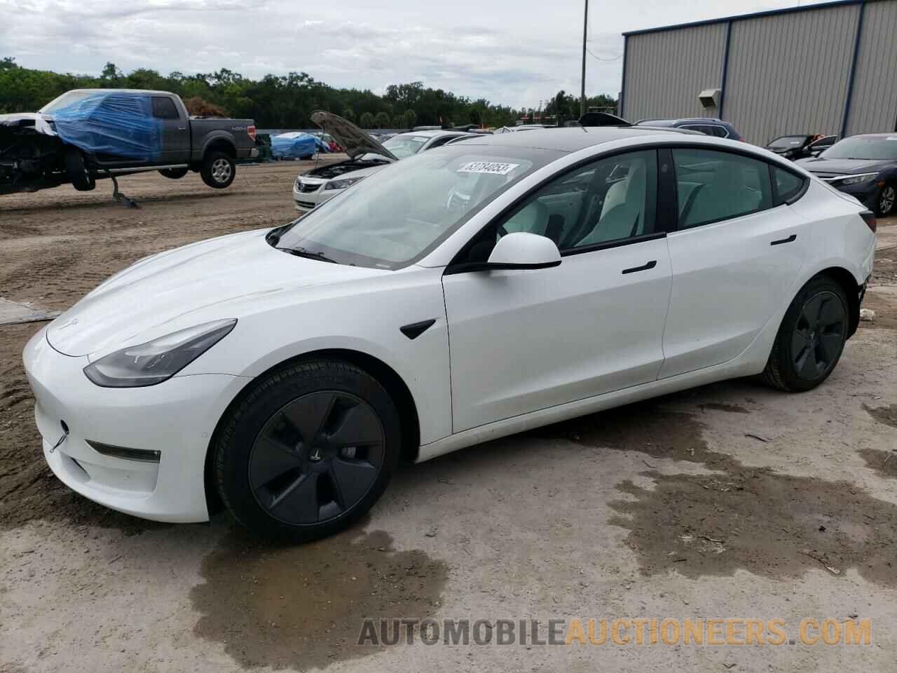 5YJ3E1EBXNF347908 TESLA MODEL 3 2022