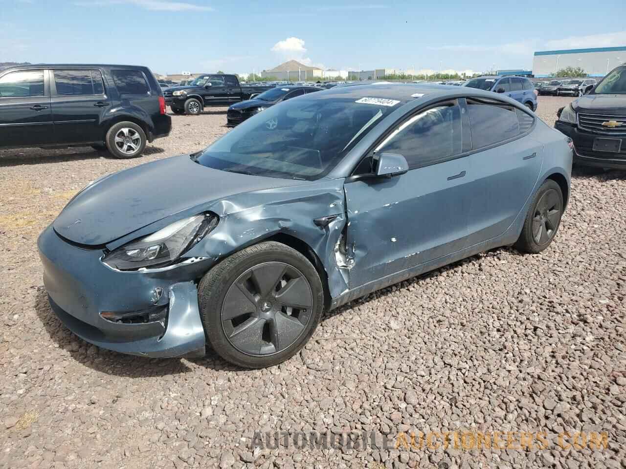 5YJ3E1EBXNF366359 TESLA MODEL 3 2022