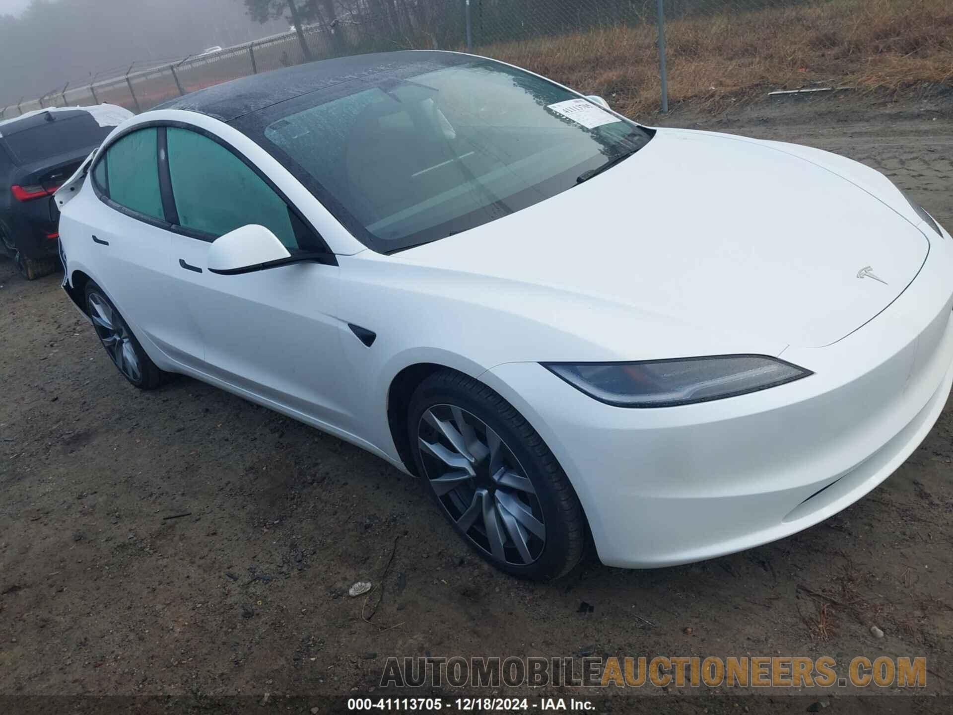 5YJ3E1EBXRF798360 TESLA MODEL 3 2024