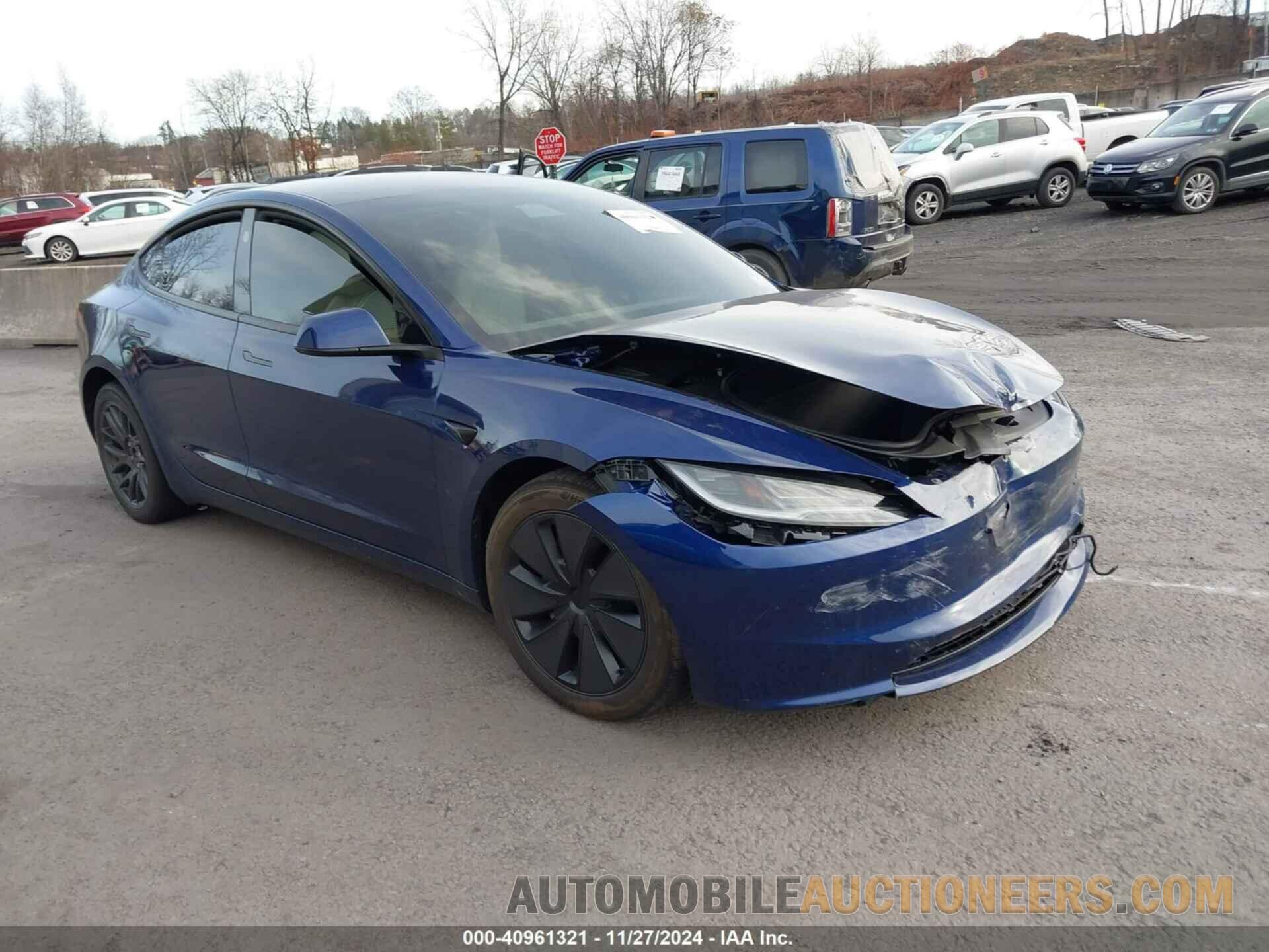 5YJ3E1EBXRF807848 TESLA MODEL 3 2024