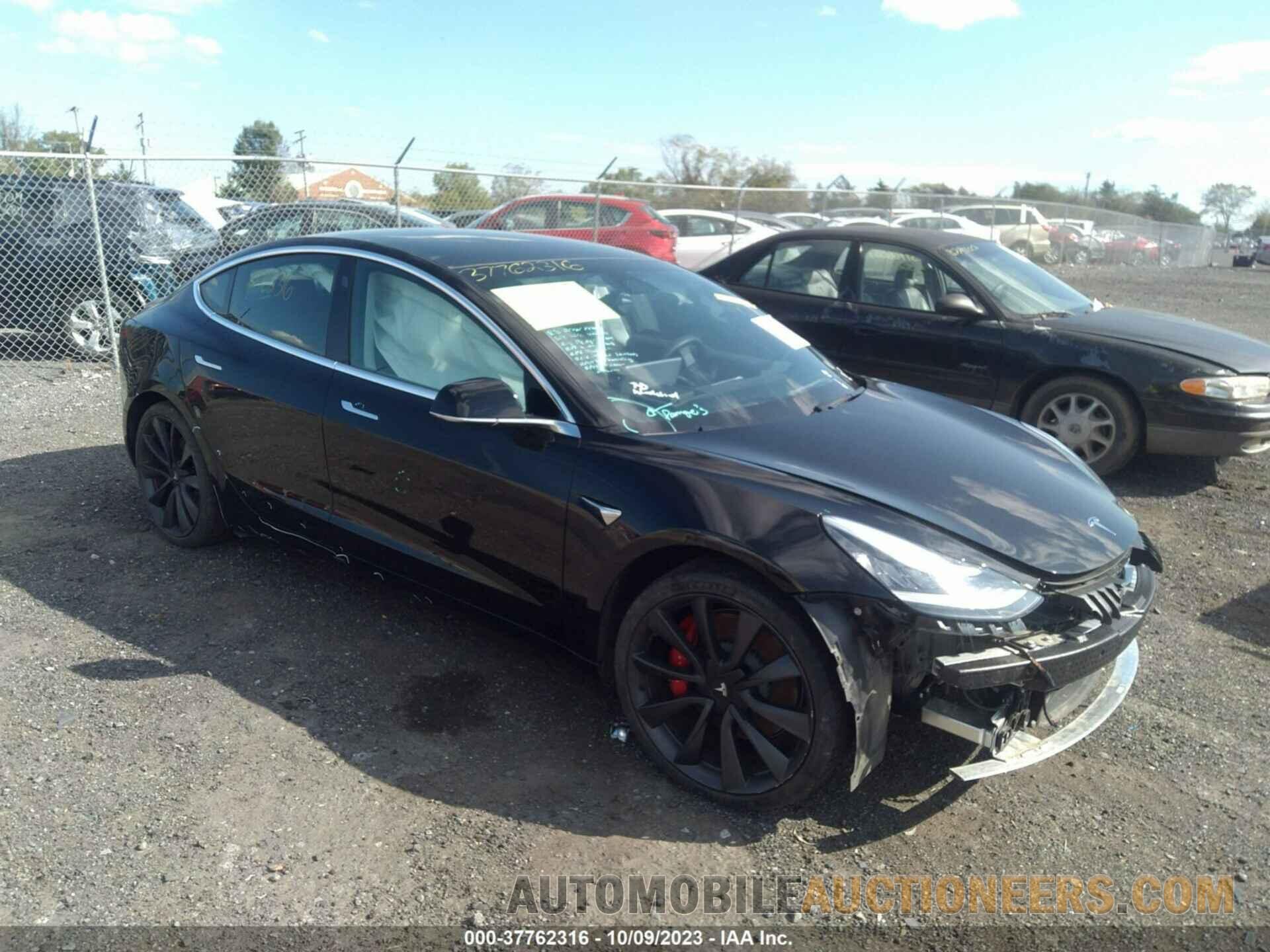 5YJ3E1EC0LF713073 TESLA MODEL 3 2020