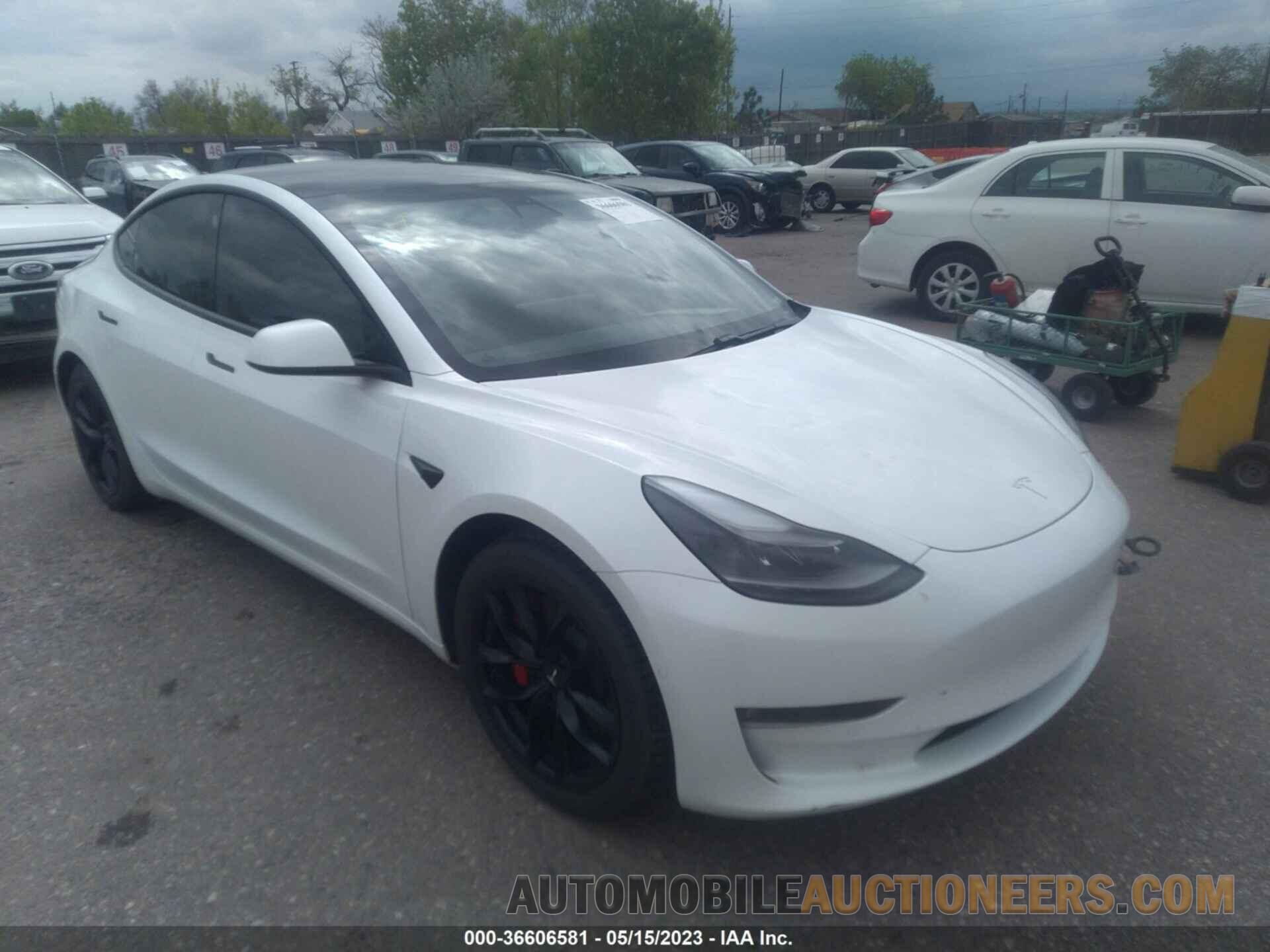 5YJ3E1EC0MF867882 TESLA MODEL 3 2021