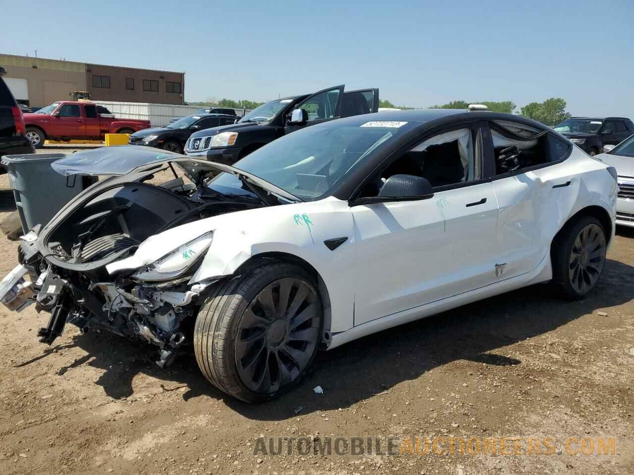 5YJ3E1EC0NF165742 TESLA MODEL 3 2022