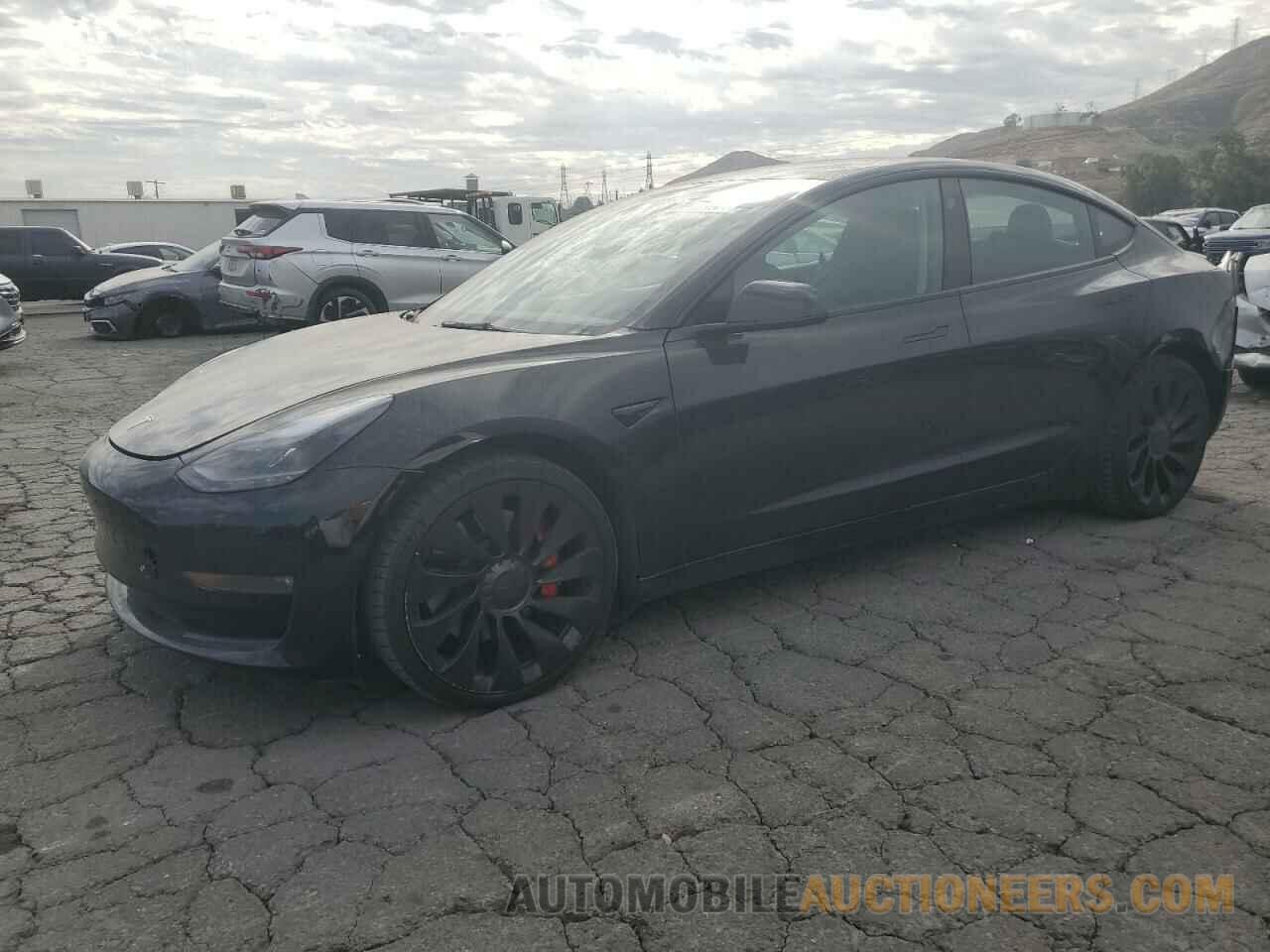 5YJ3E1EC0NF298758 TESLA MODEL 3 2022