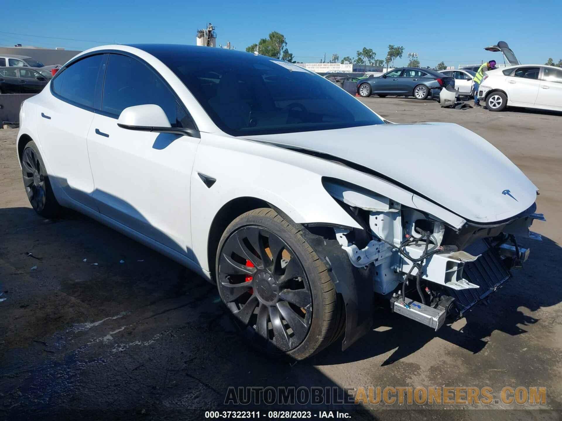 5YJ3E1EC0NF363074 TESLA MODEL 3 2022