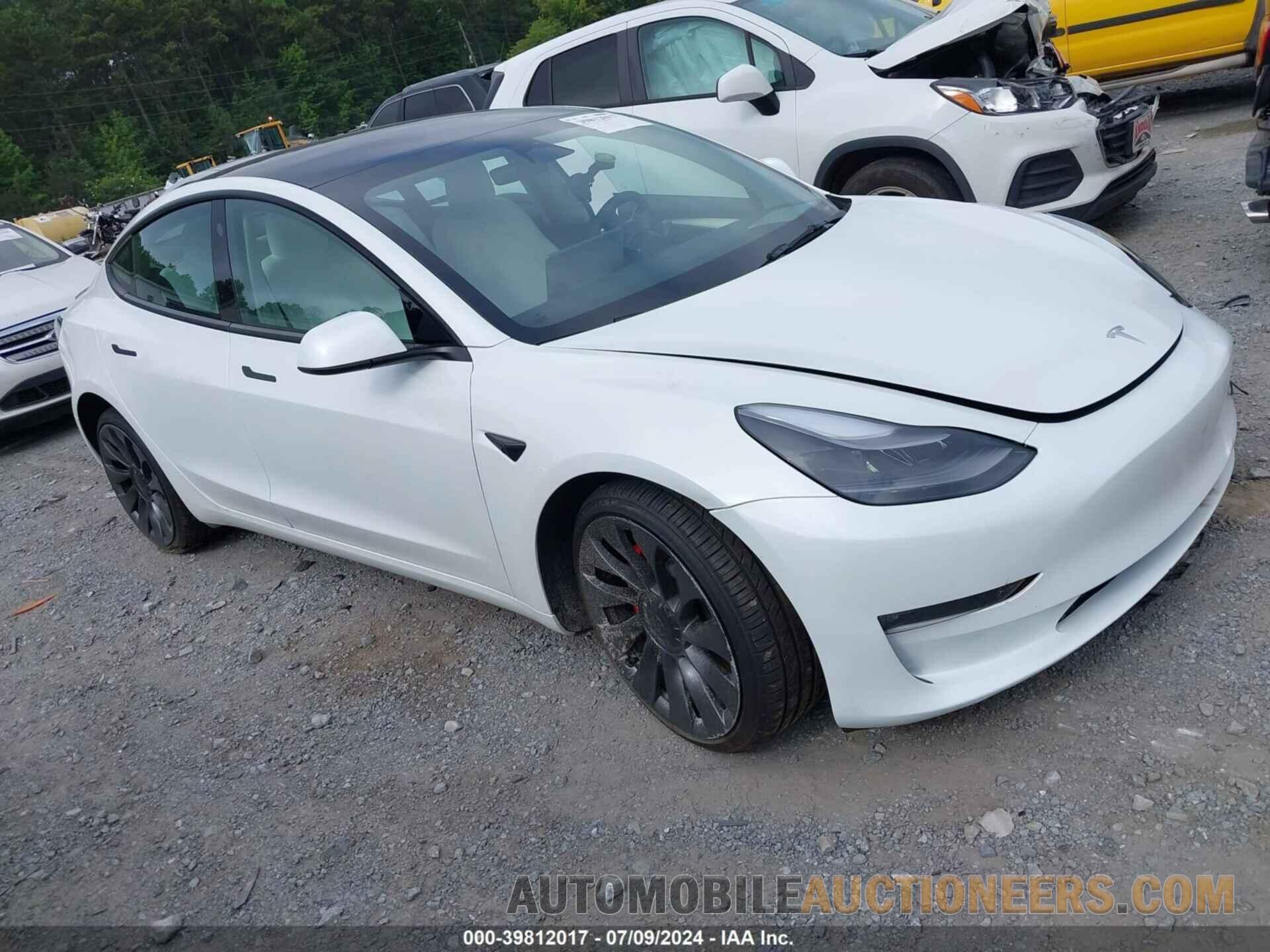 5YJ3E1EC0PF472038 TESLA MODEL 3 2023