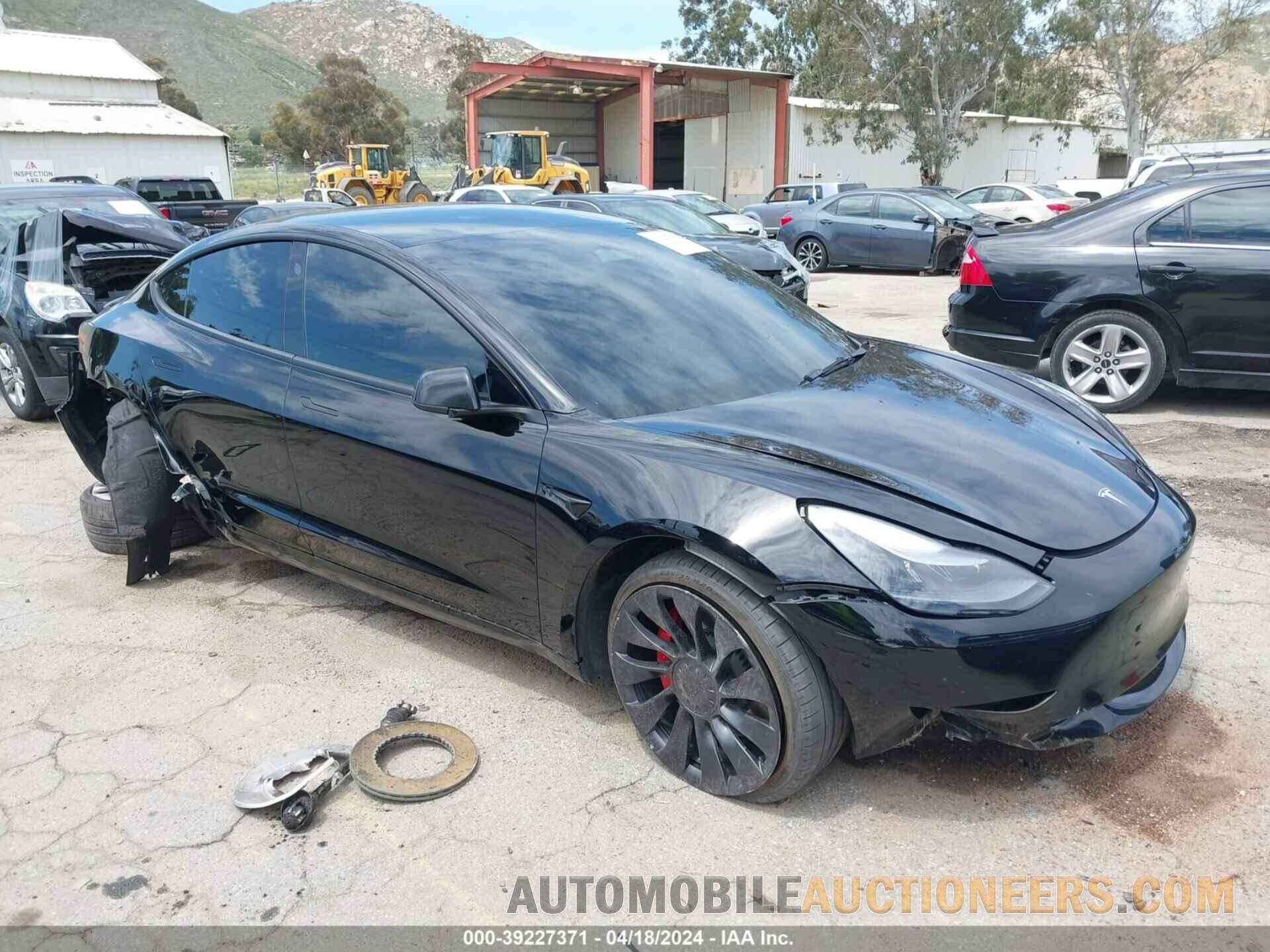 5YJ3E1EC0PF595628 TESLA MODEL 3 2023