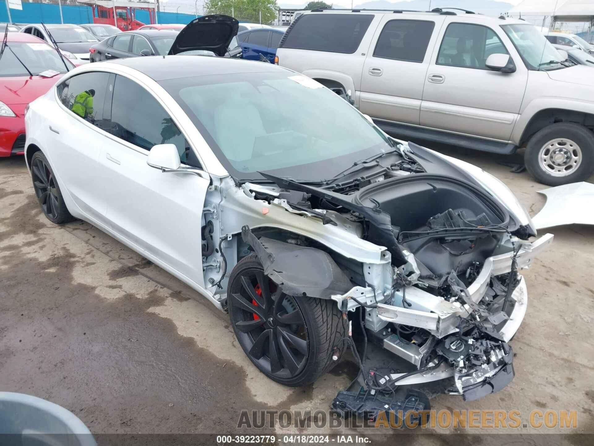 5YJ3E1EC1LF742937 TESLA MODEL 3 2020