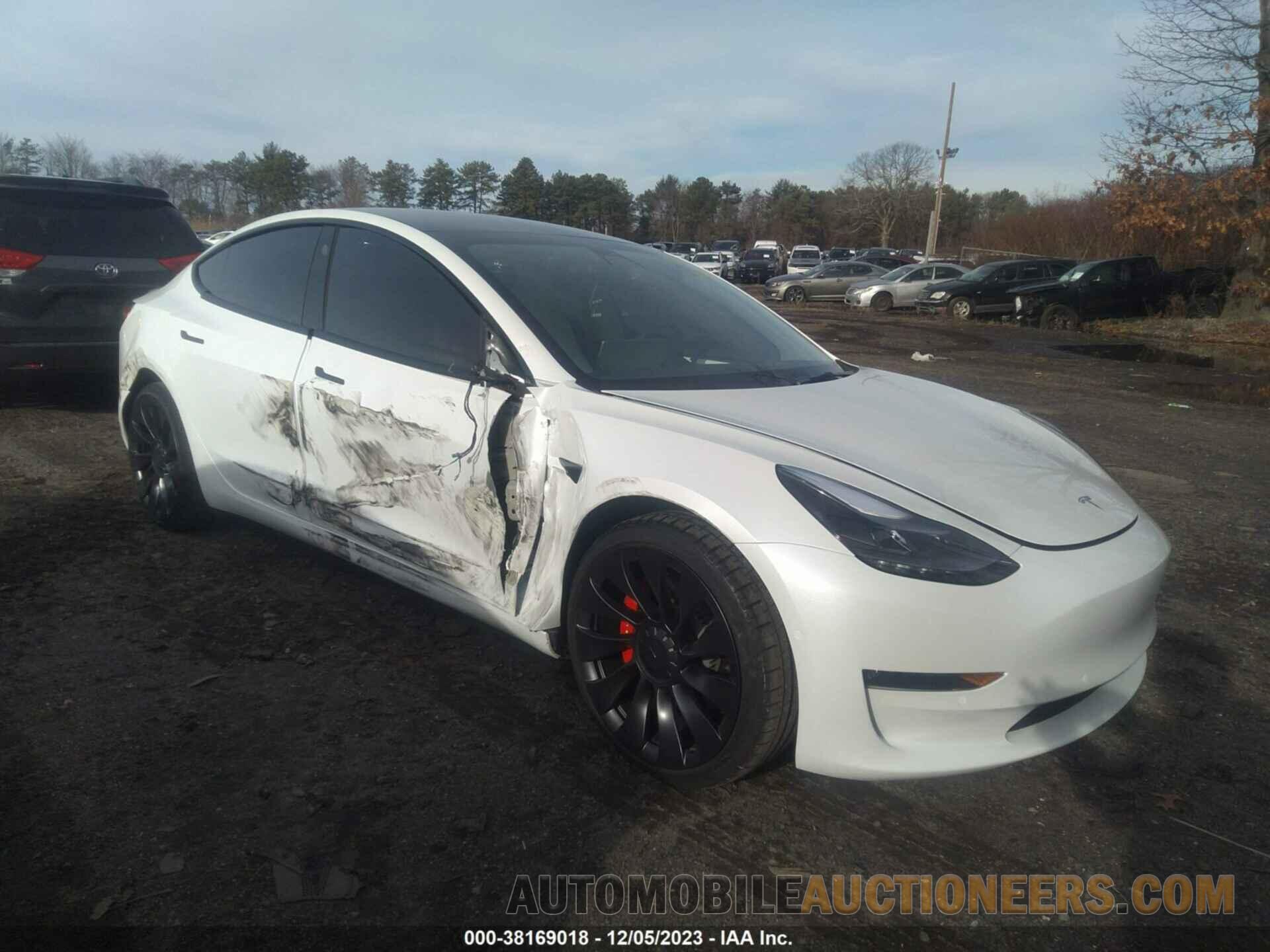 5YJ3E1EC1NF104822 TESLA MODEL 3 2022