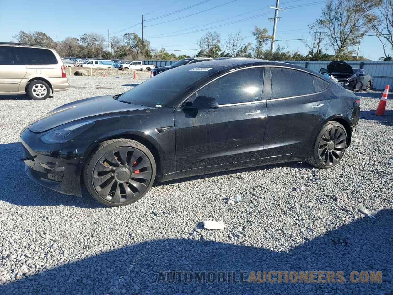 5YJ3E1EC1NF105677 TESLA MODEL 3 2022