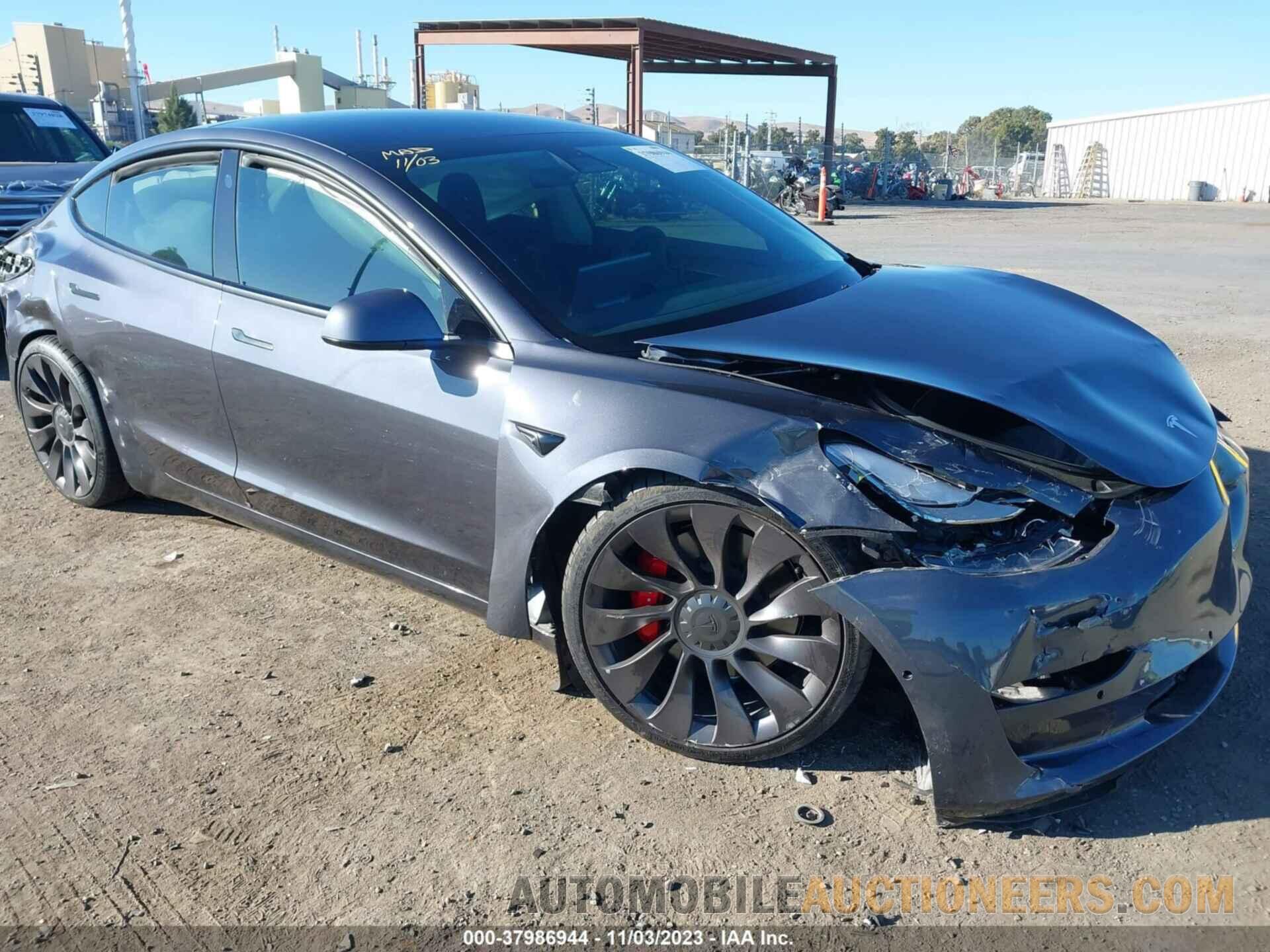 5YJ3E1EC1NF137738 TESLA MODEL 3 2022