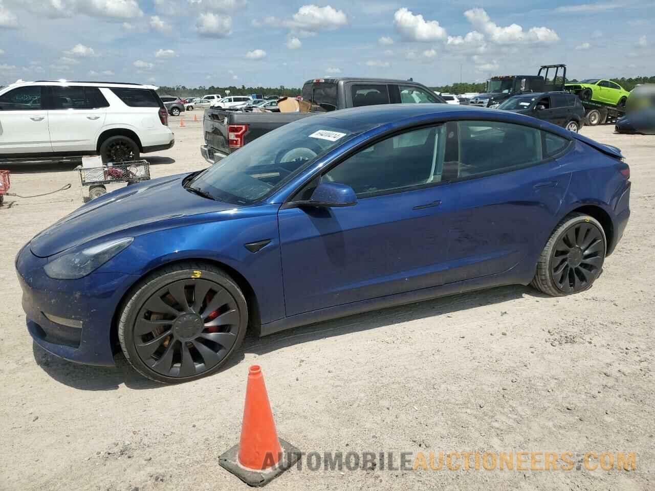 5YJ3E1EC1PF693101 TESLA MODEL 3 2023