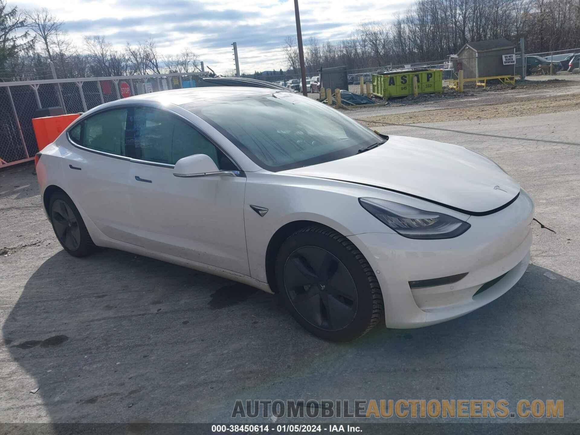 5YJ3E1EC2LF601925 TESLA MODEL 3 2020