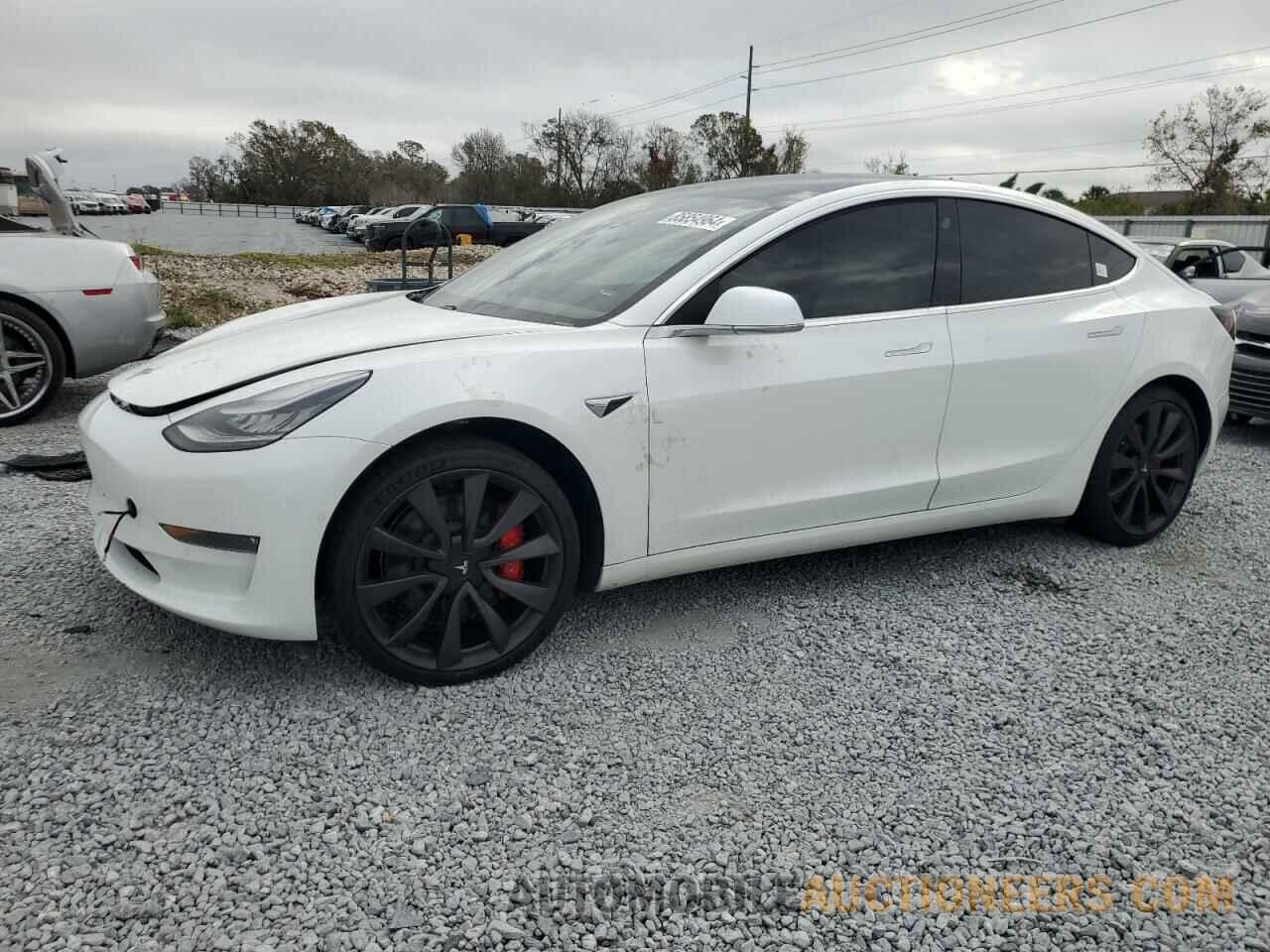 5YJ3E1EC2LF624654 TESLA MODEL 3 2020