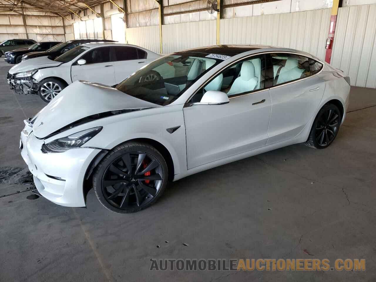 5YJ3E1EC2LF624864 TESLA MODEL 3 2020