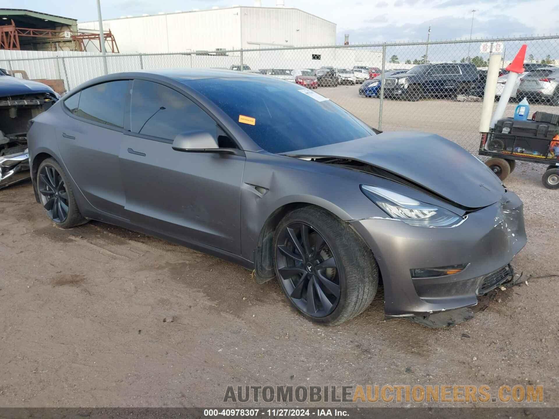 5YJ3E1EC2LF792018 TESLA MODEL 3 2020