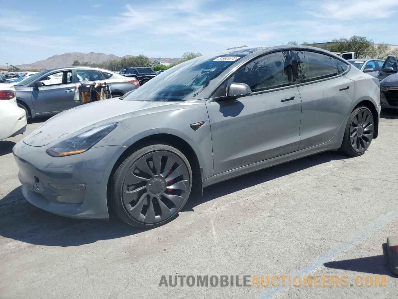 5YJ3E1EC2NF117014 TESLA MODEL 3 2022