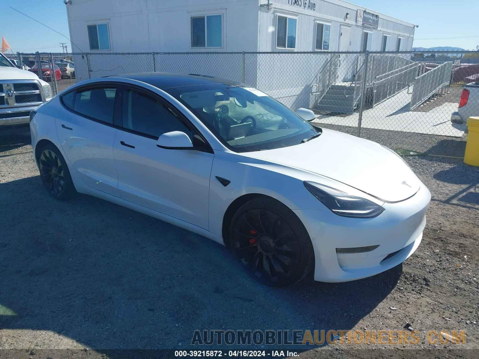 5YJ3E1EC2NF241056 TESLA MODEL 3 2022