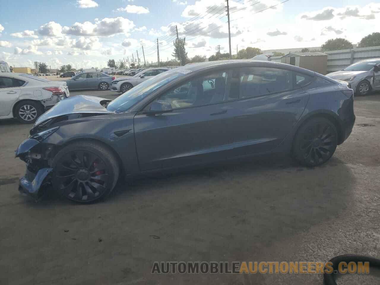 5YJ3E1EC2NF260299 TESLA MODEL 3 2022