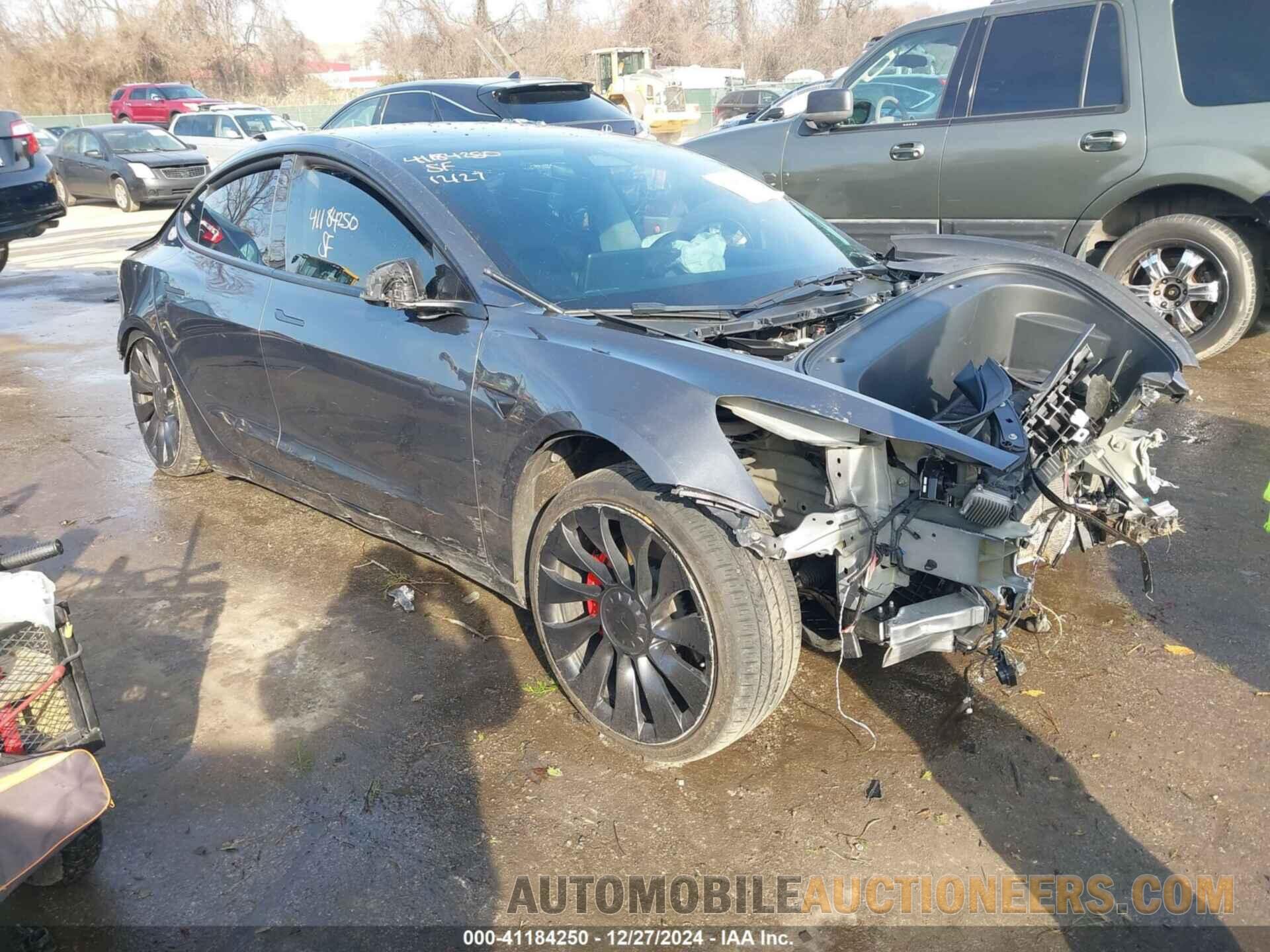 5YJ3E1EC2NF273764 TESLA MODEL 3 2022