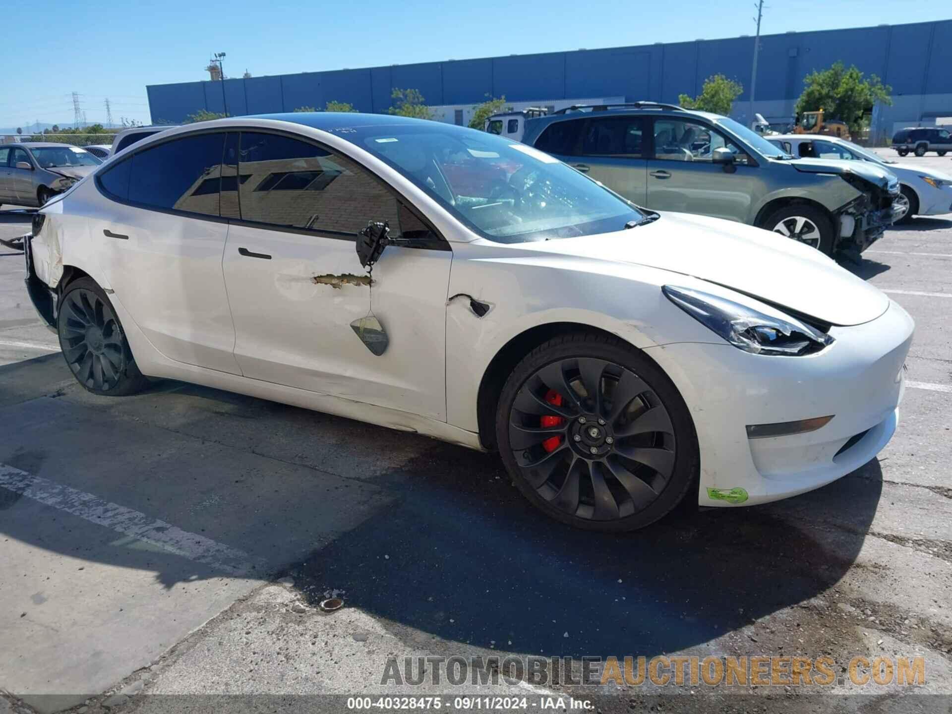 5YJ3E1EC2NF354473 TESLA MODEL 3 2022