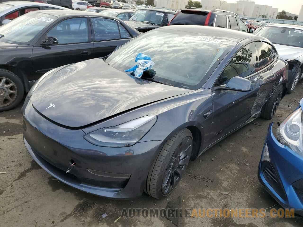 5YJ3E1EC2PF635174 TESLA MODEL 3 2023