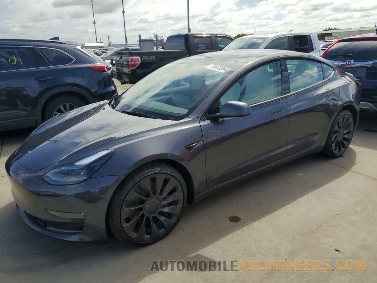 5YJ3E1EC2PF677330 TESLA MODEL 3 2023