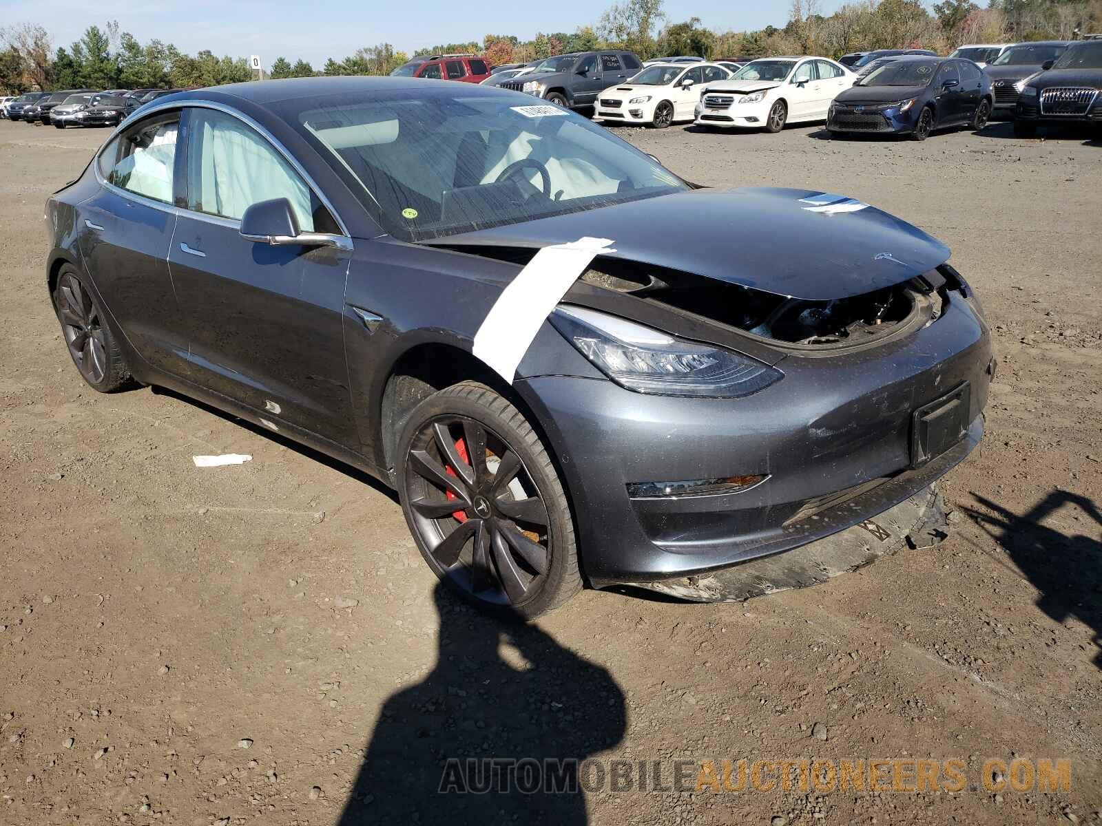 5YJ3E1EC3LF769802 TESLA MODEL 3 2020