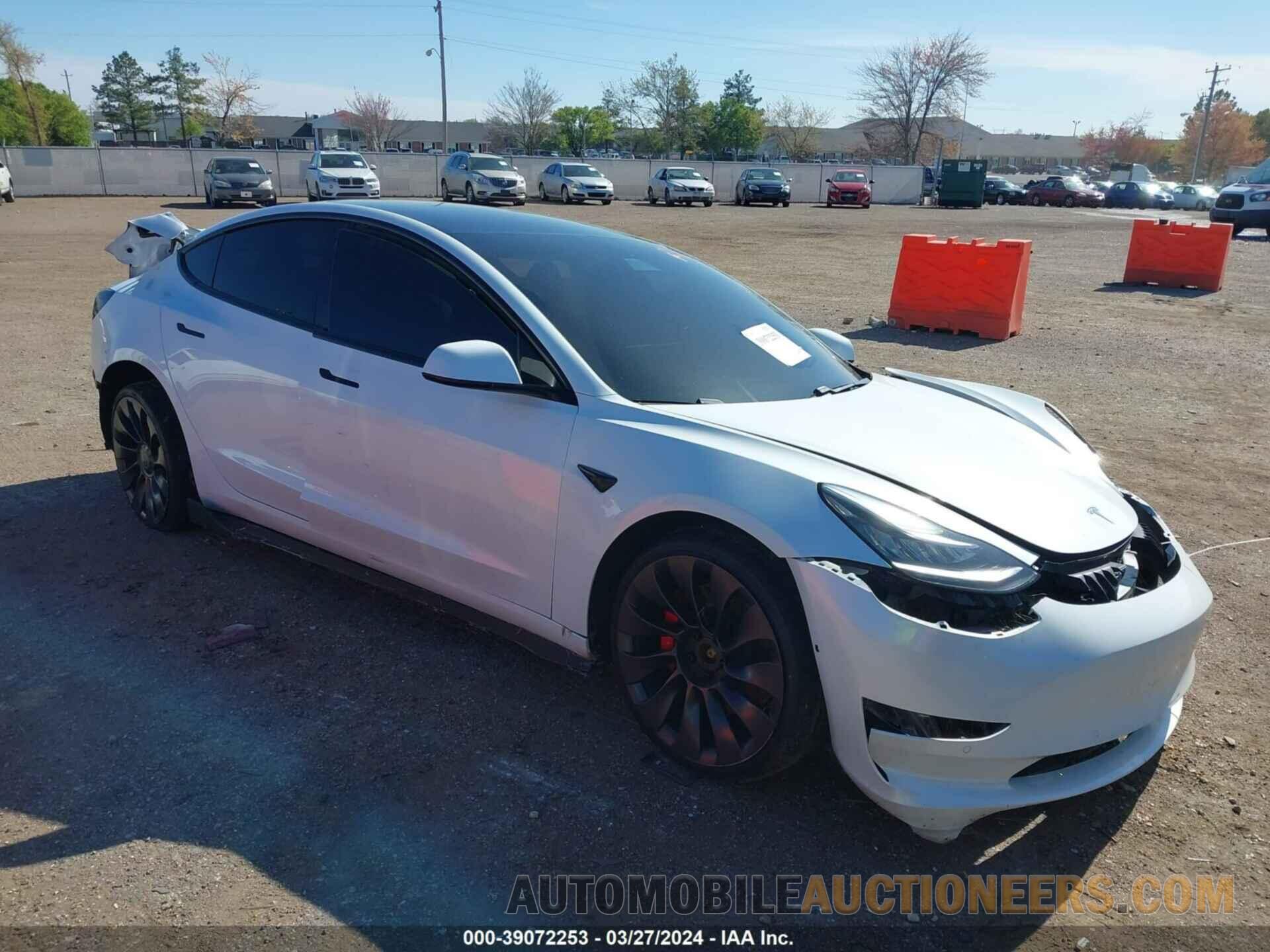 5YJ3E1EC3MF850039 TESLA MODEL 3 2021