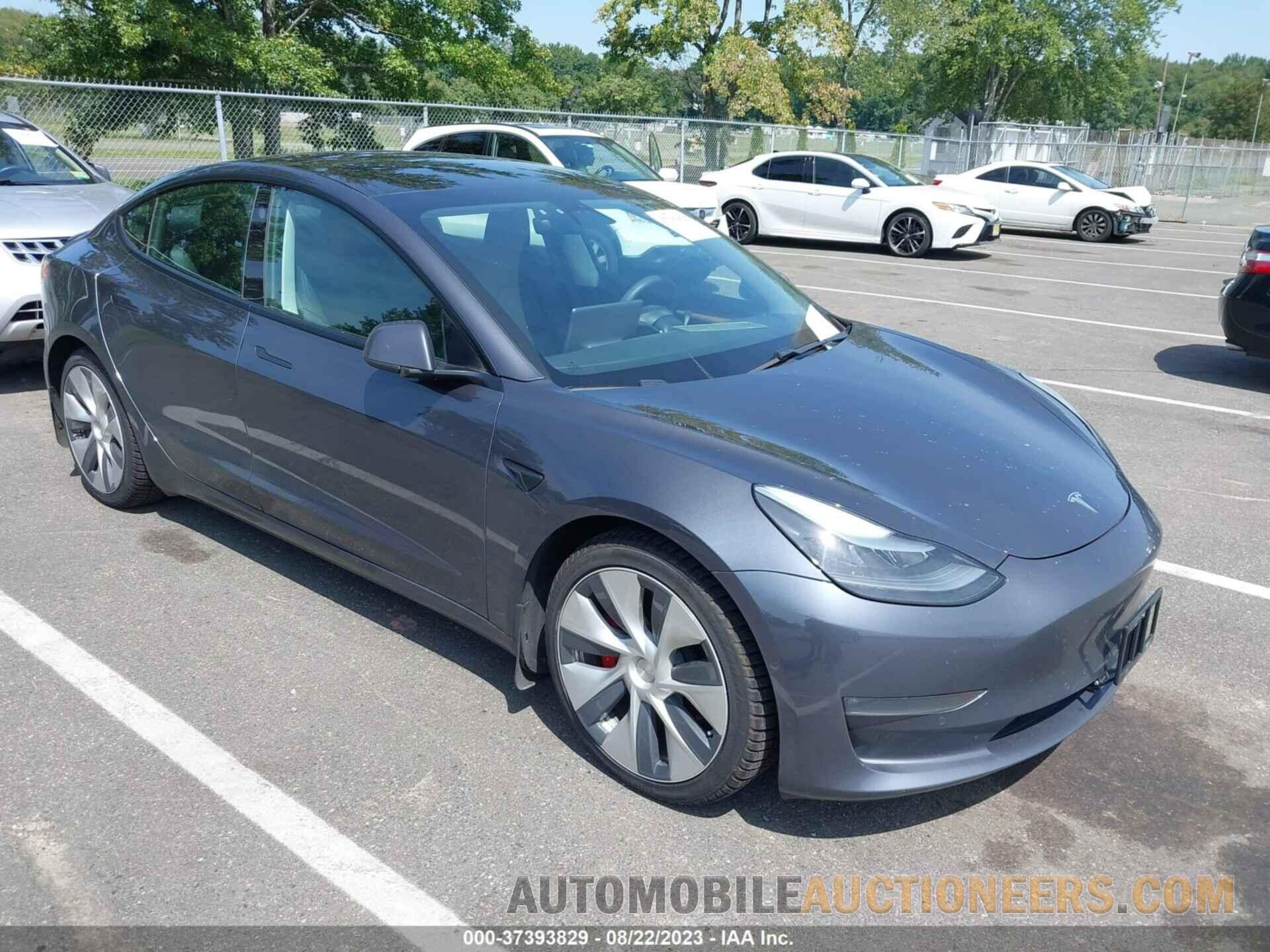 5YJ3E1EC3MF981147 TESLA MODEL 3 2021