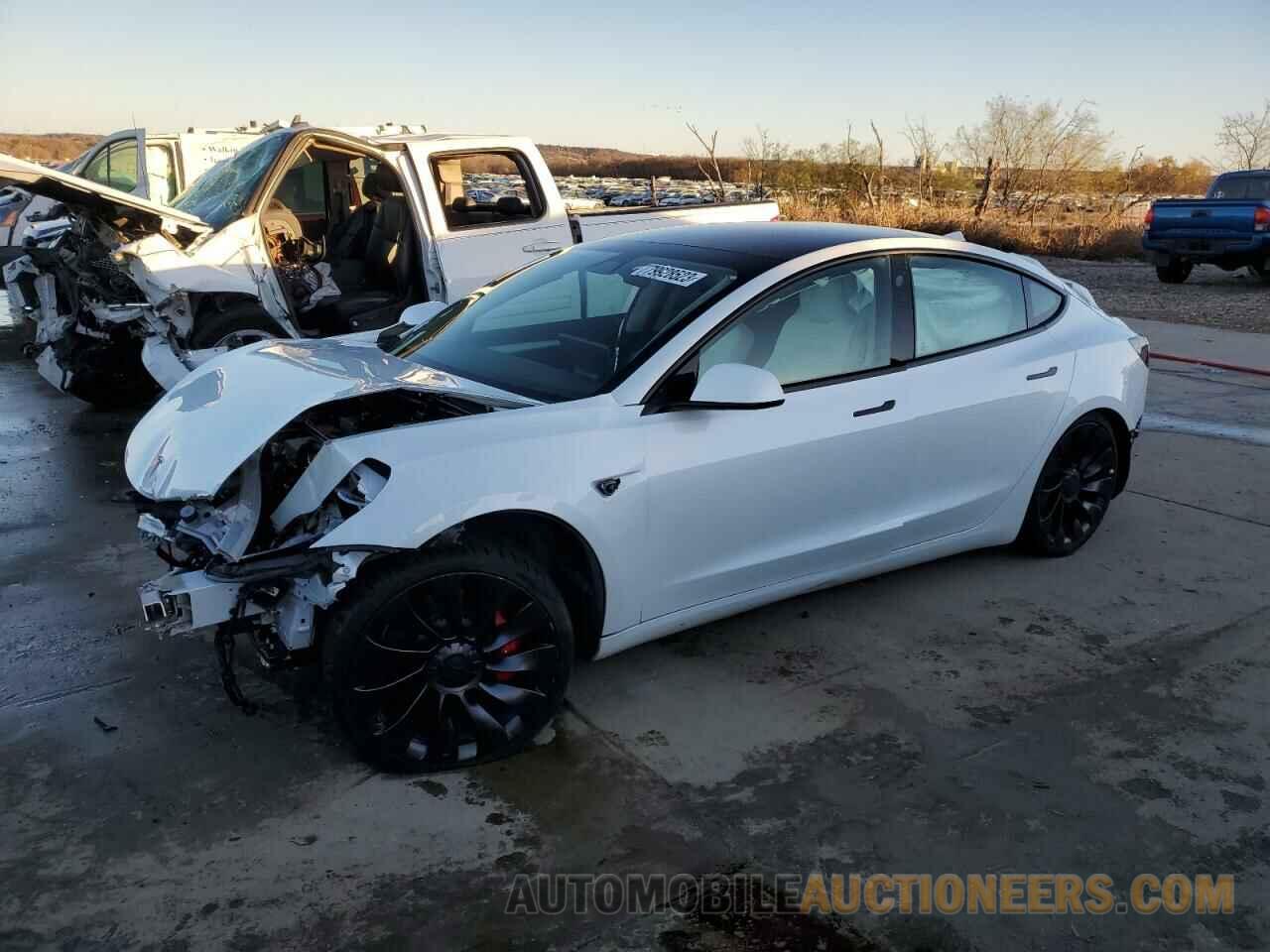 5YJ3E1EC3NF112646 TESLA MODEL 3 2022