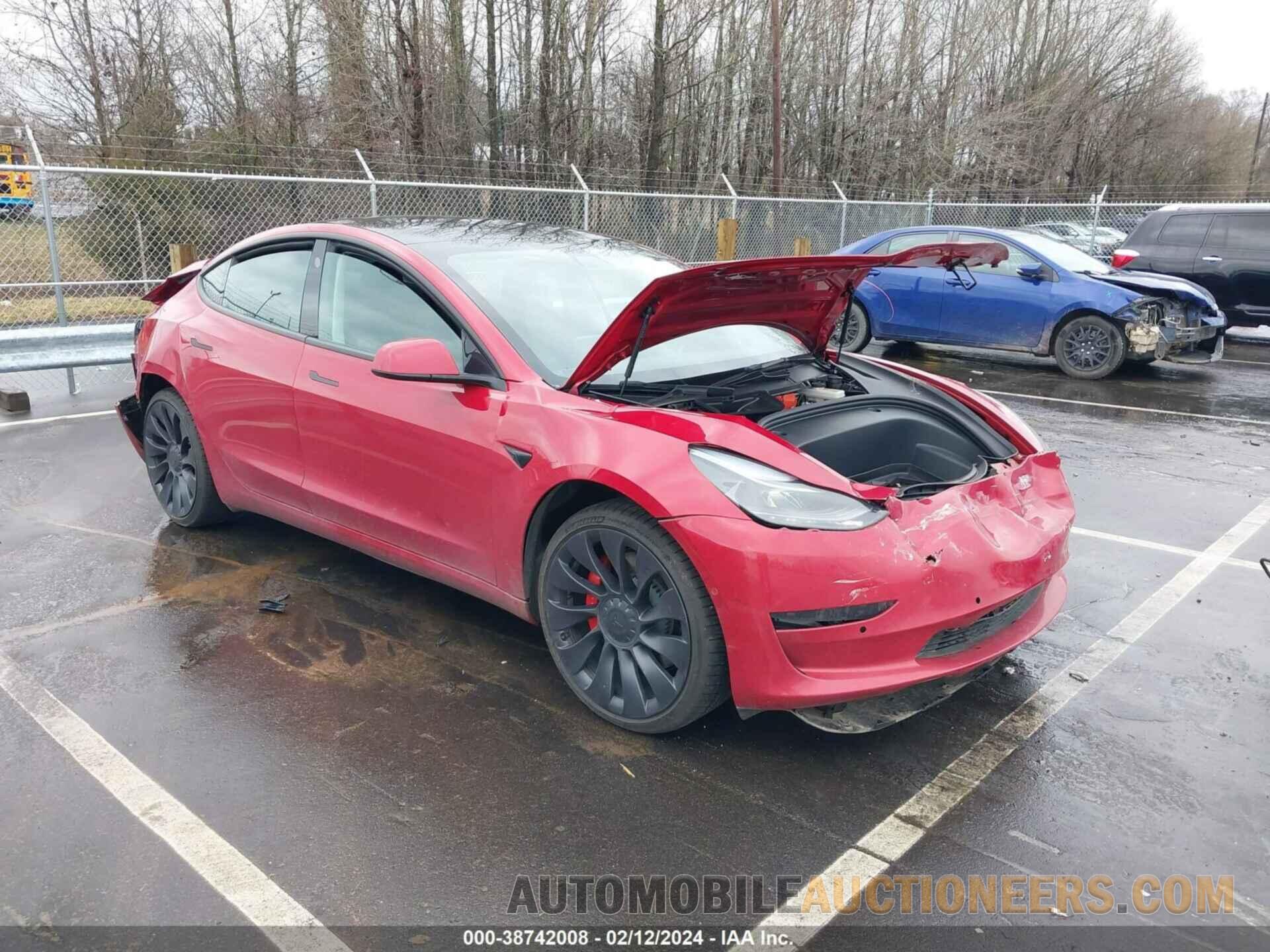 5YJ3E1EC3NF130323 TESLA MODEL 3 2022