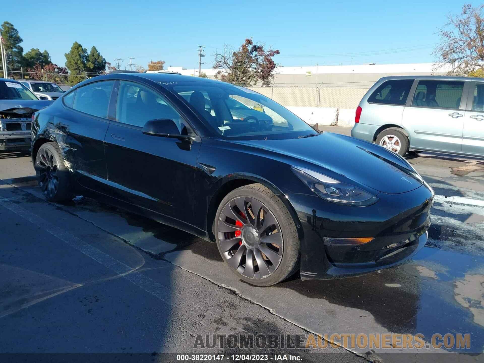 5YJ3E1EC3NF145243 TESLA MODEL 3 2022