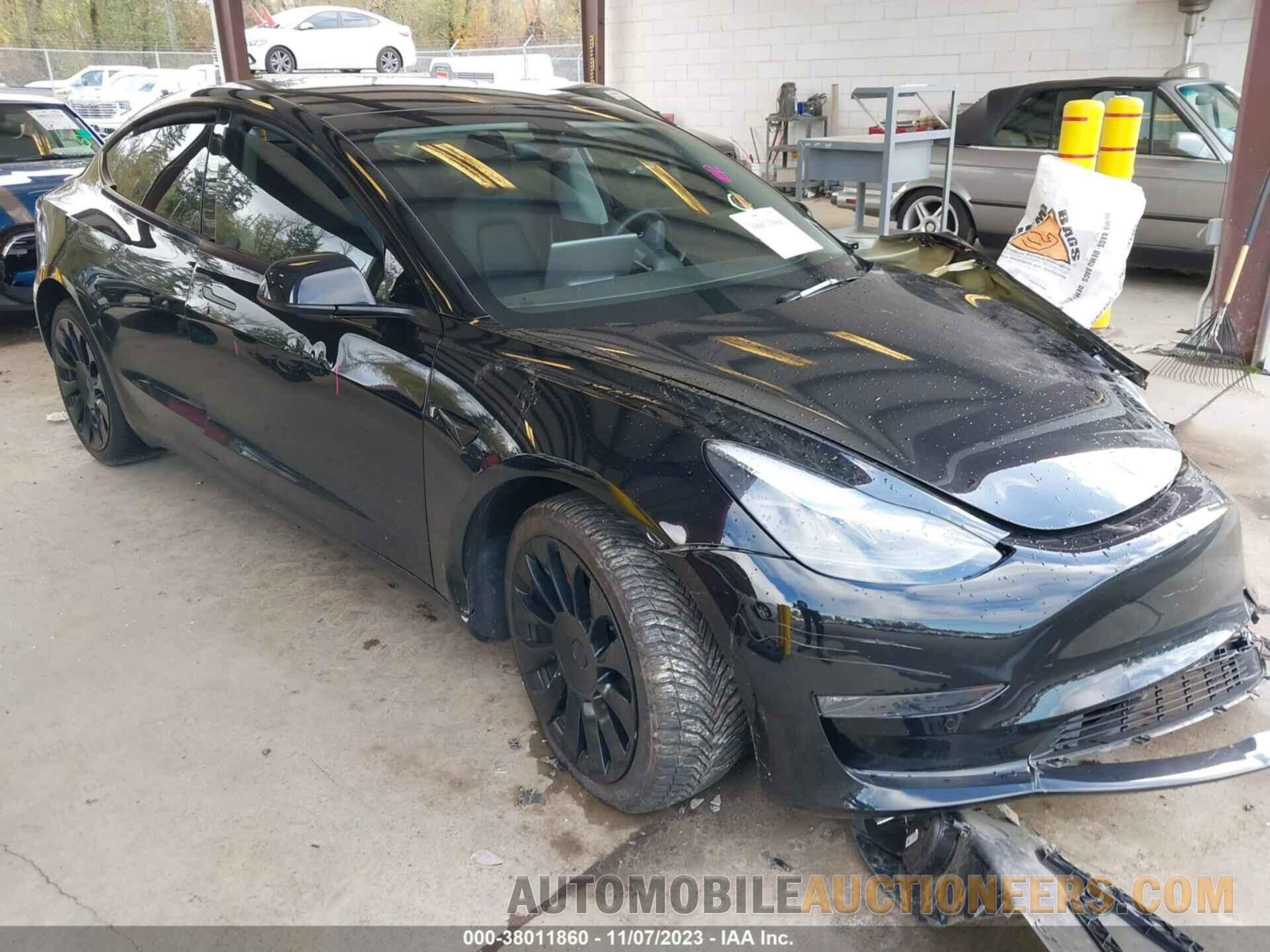 5YJ3E1EC3NF163421 TESLA MODEL 3 2022