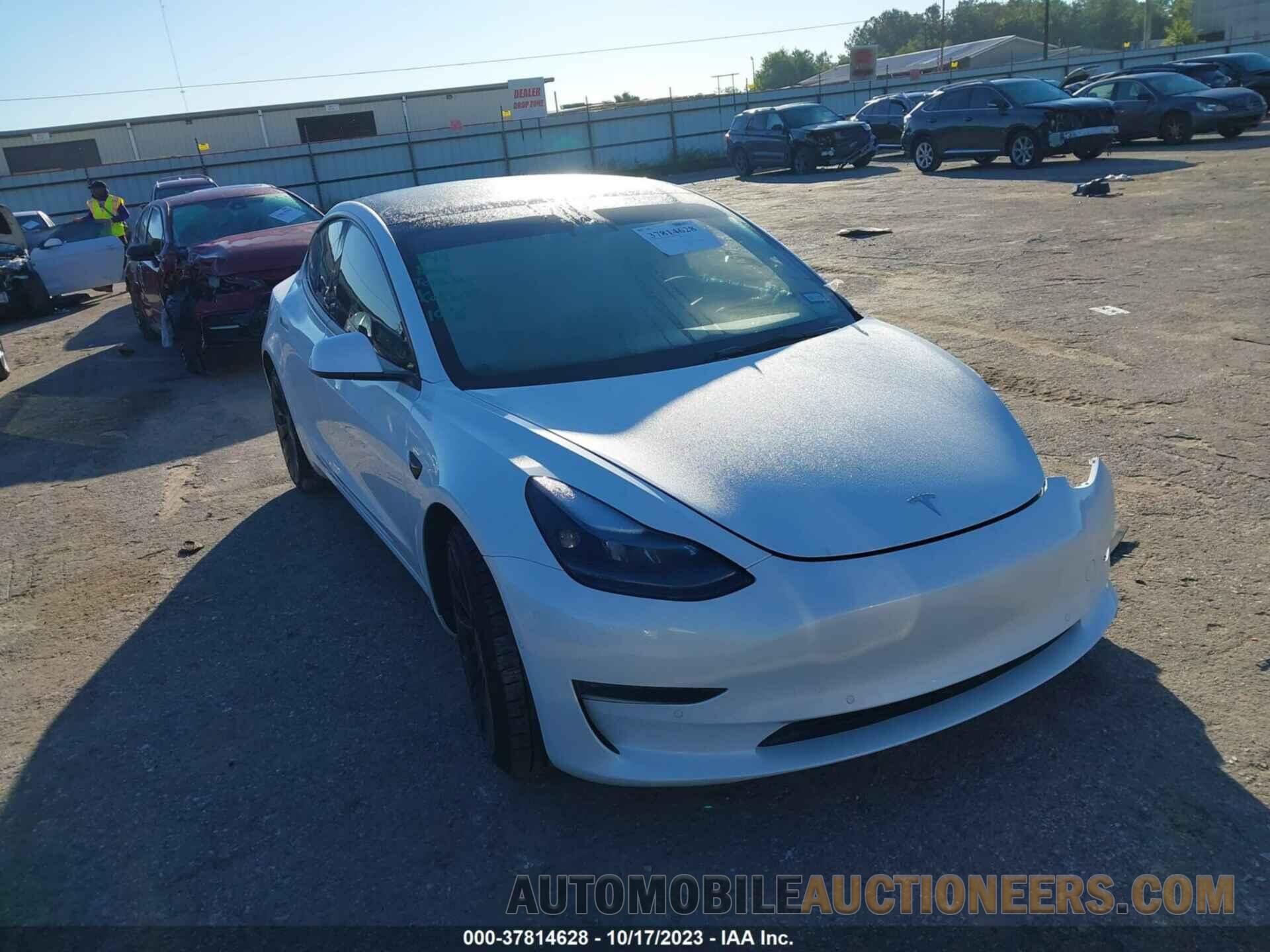 5YJ3E1EC3NF342008 TESLA MODEL 3 2022