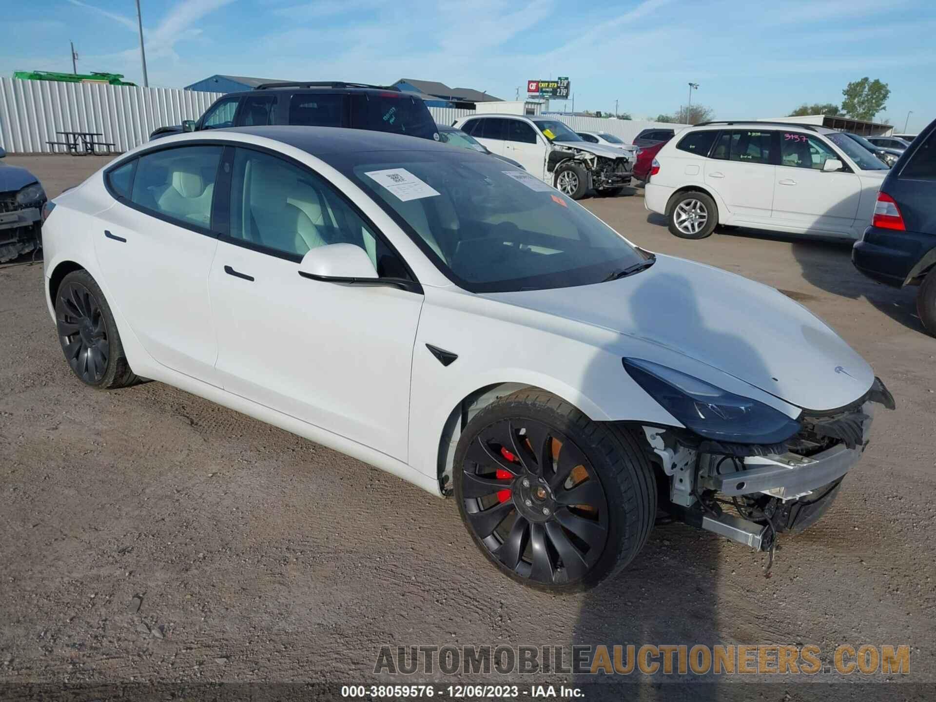 5YJ3E1EC4MF013428 TESLA MODEL 3 2021