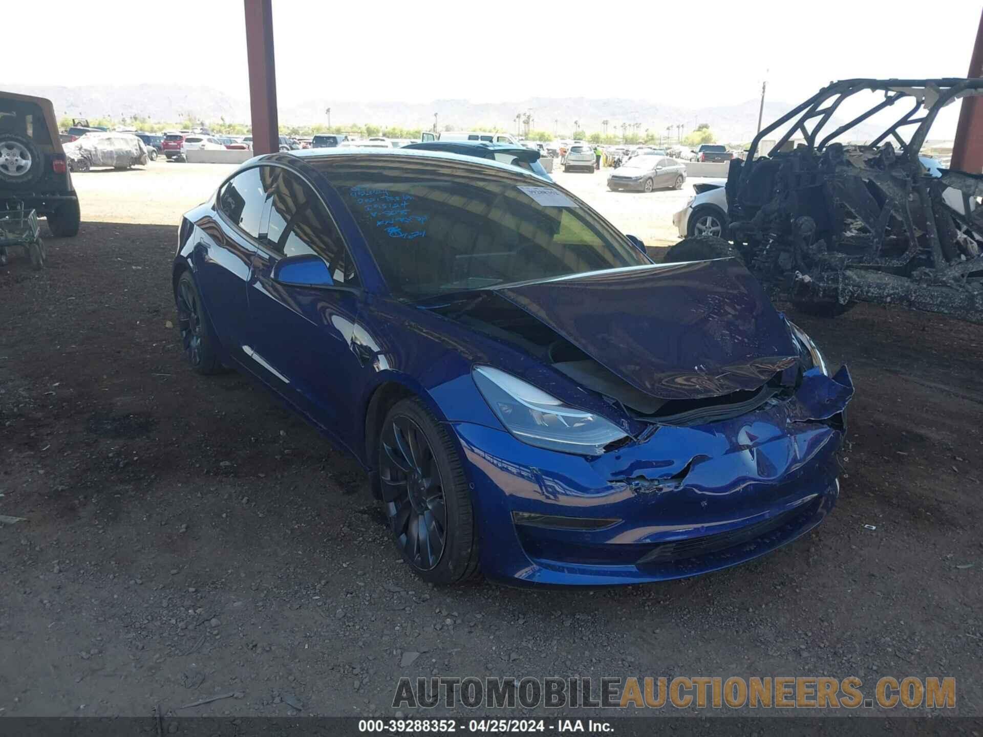 5YJ3E1EC4MF055095 TESLA MODEL 3 2021