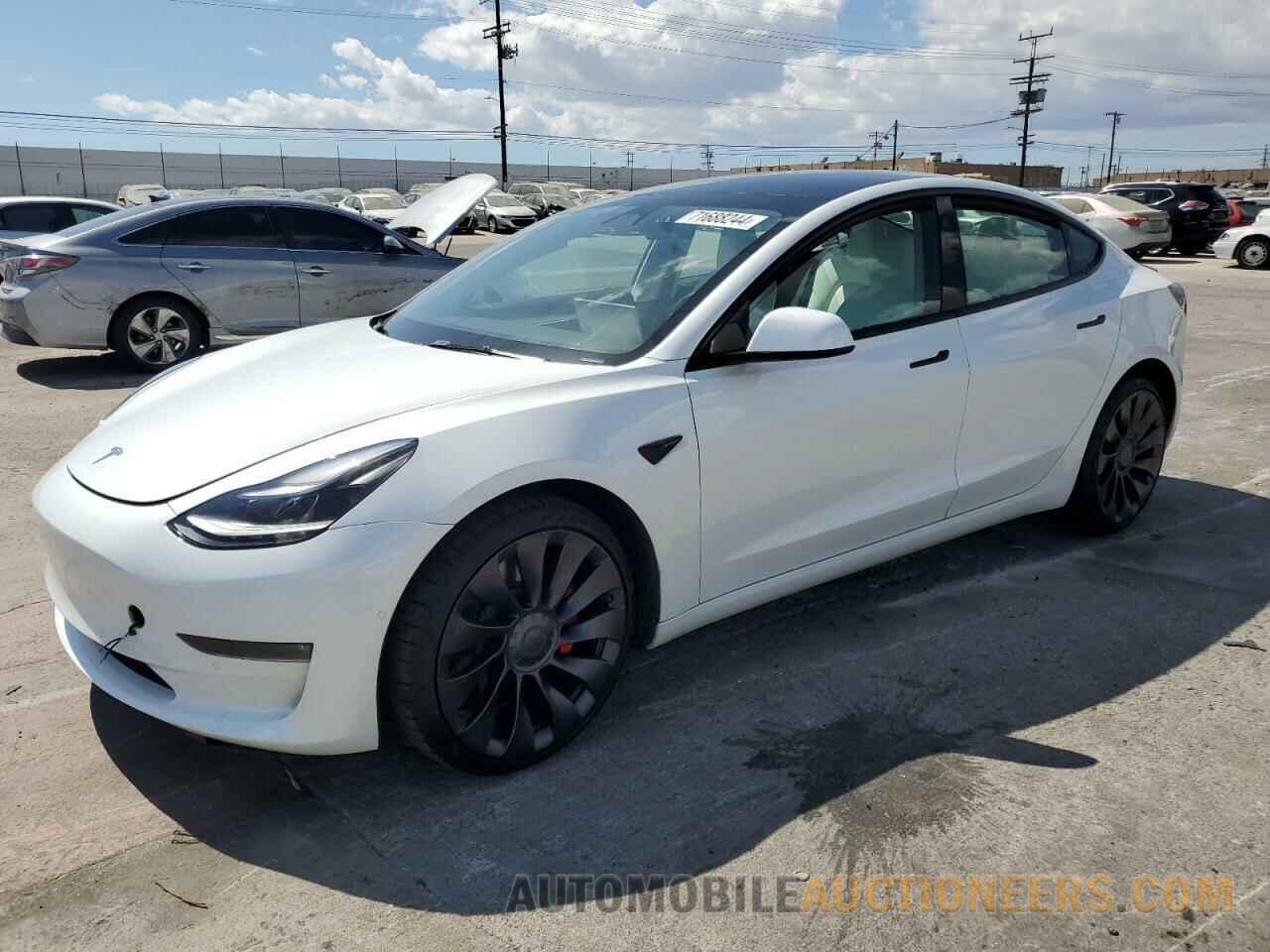 5YJ3E1EC4NF320941 TESLA MODEL 3 2022