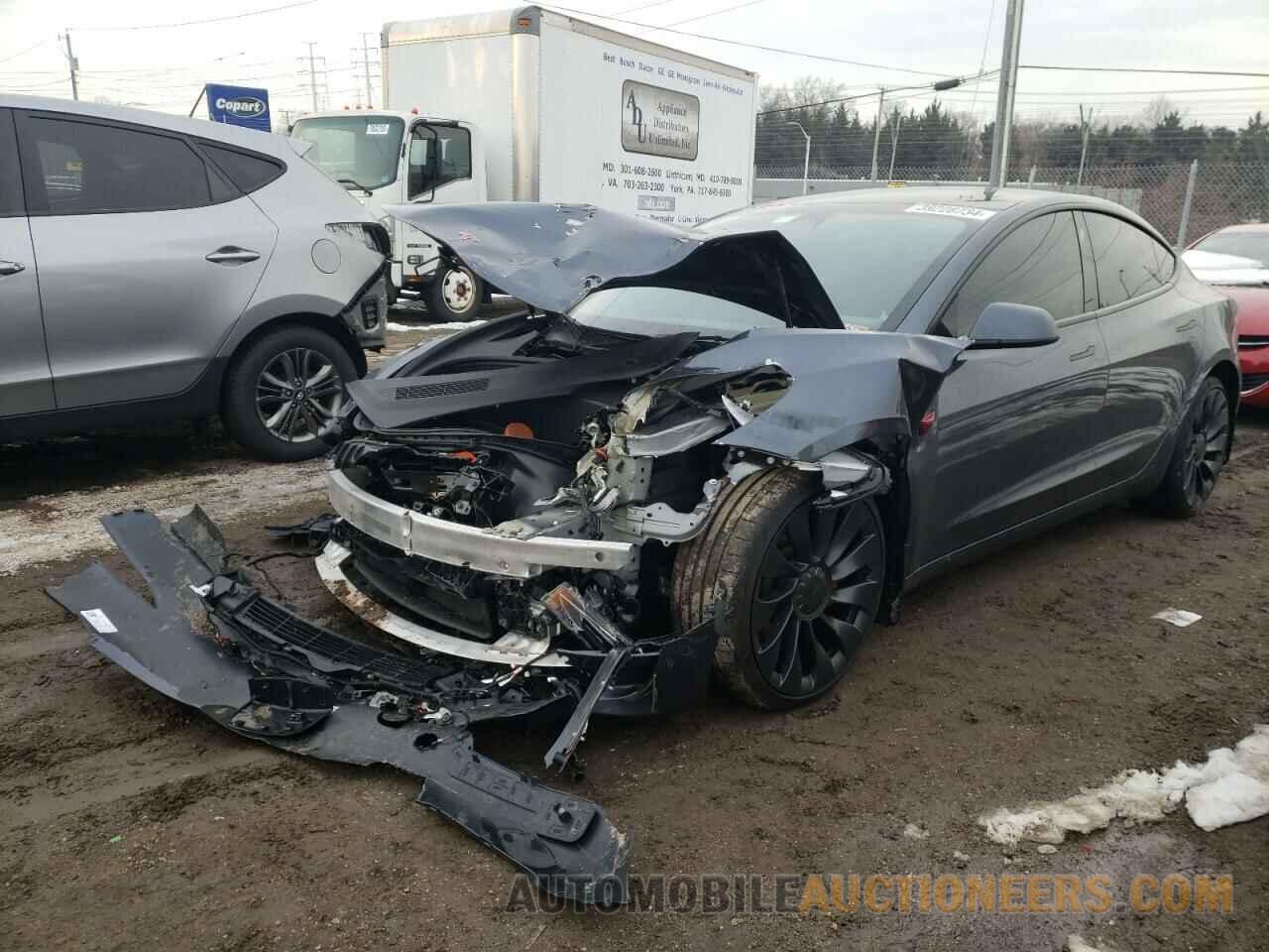 5YJ3E1EC4NF330823 TESLA MODEL 3 2022