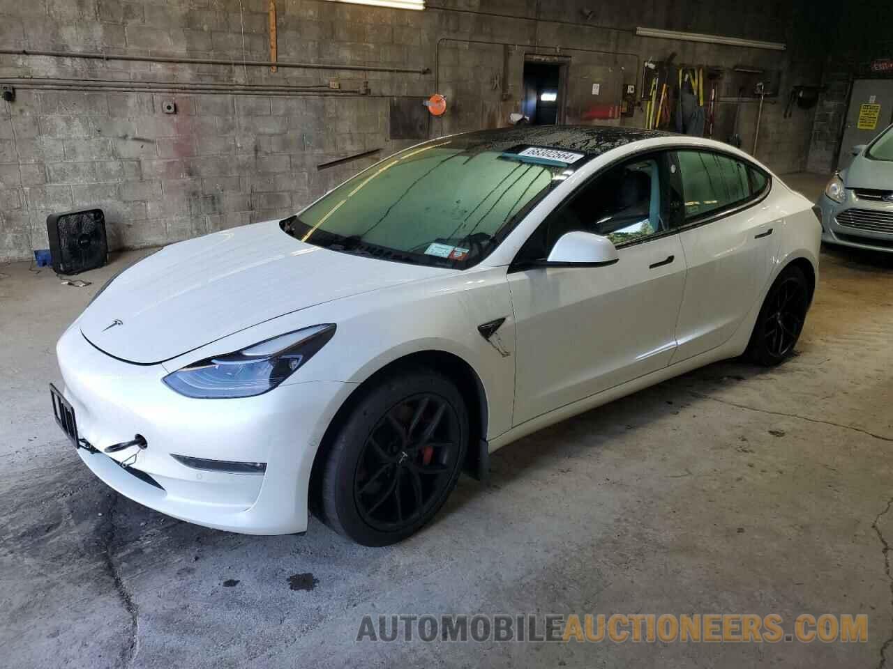 5YJ3E1EC5MF031503 TESLA MODEL 3 2021