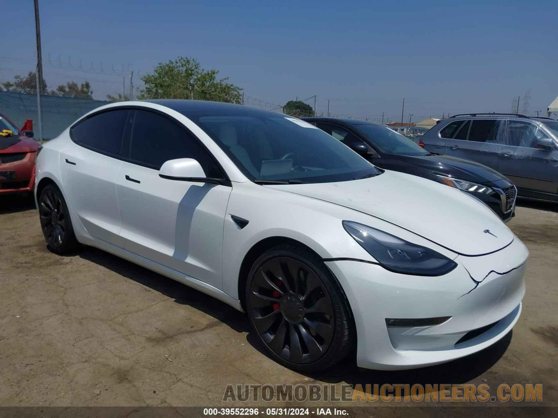 5YJ3E1EC5NF208651 TESLA MODEL 3 2022