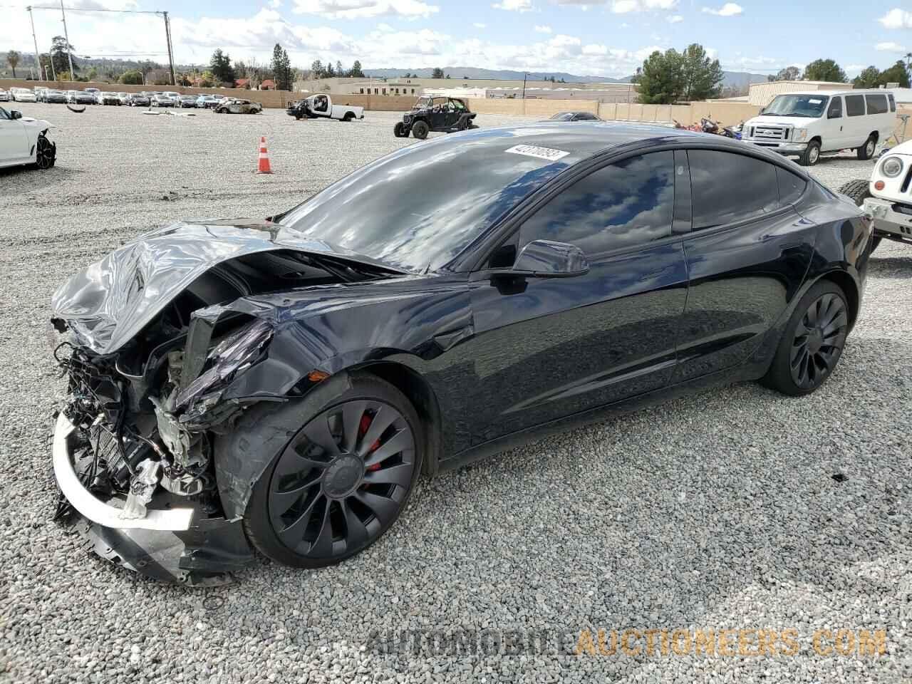 5YJ3E1EC5NF240628 TESLA MODEL 3 2022