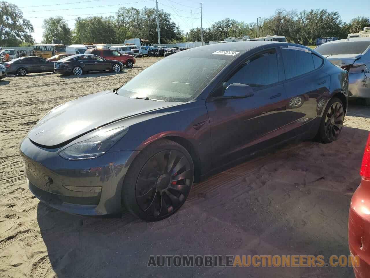 5YJ3E1EC5PF563063 TESLA MODEL 3 2023