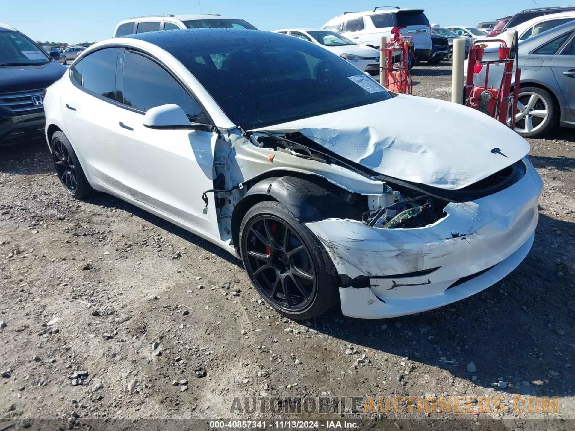 5YJ3E1EC6NF342892 TESLA MODEL 3 2022