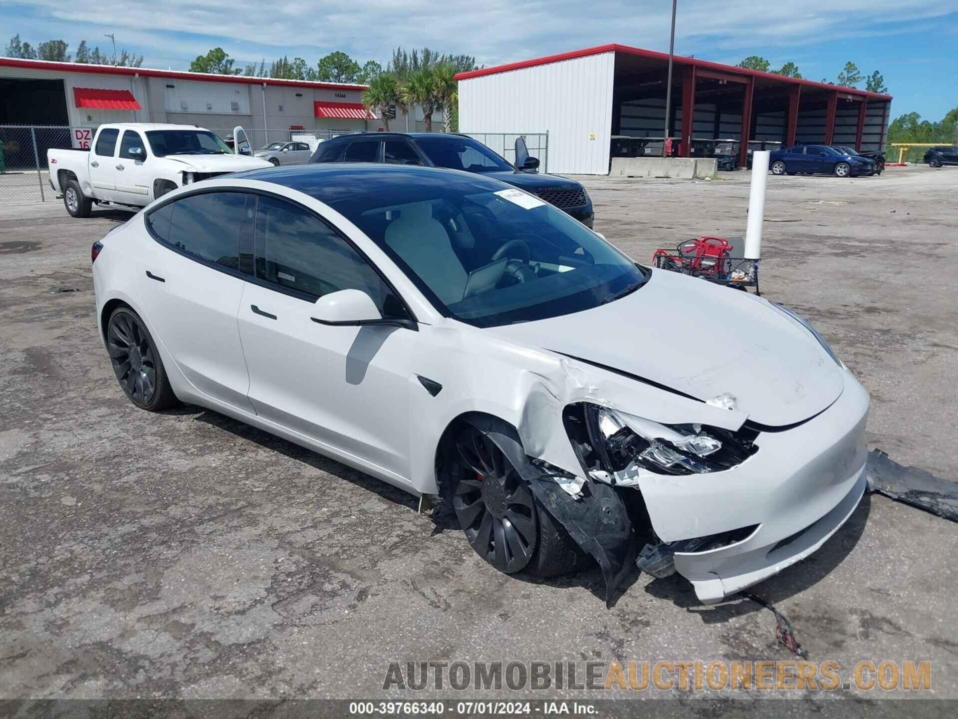 5YJ3E1EC6NF361619 TESLA MODEL 3 2022