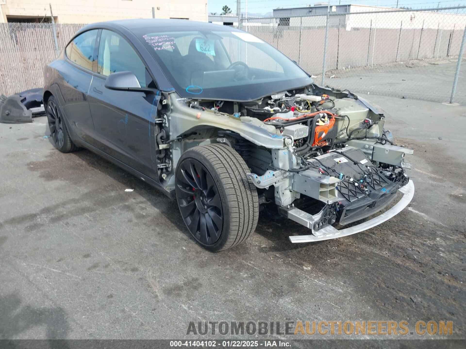 5YJ3E1EC6NF366318 TESLA MODEL 3 2022