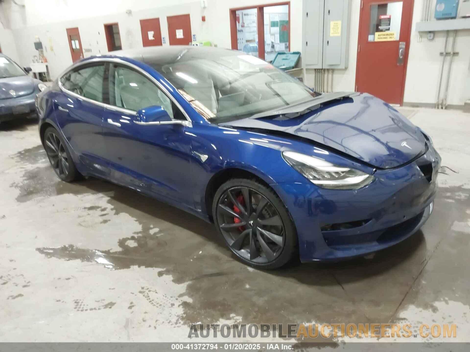 5YJ3E1EC7LF641885 TESLA MODEL 3 2020