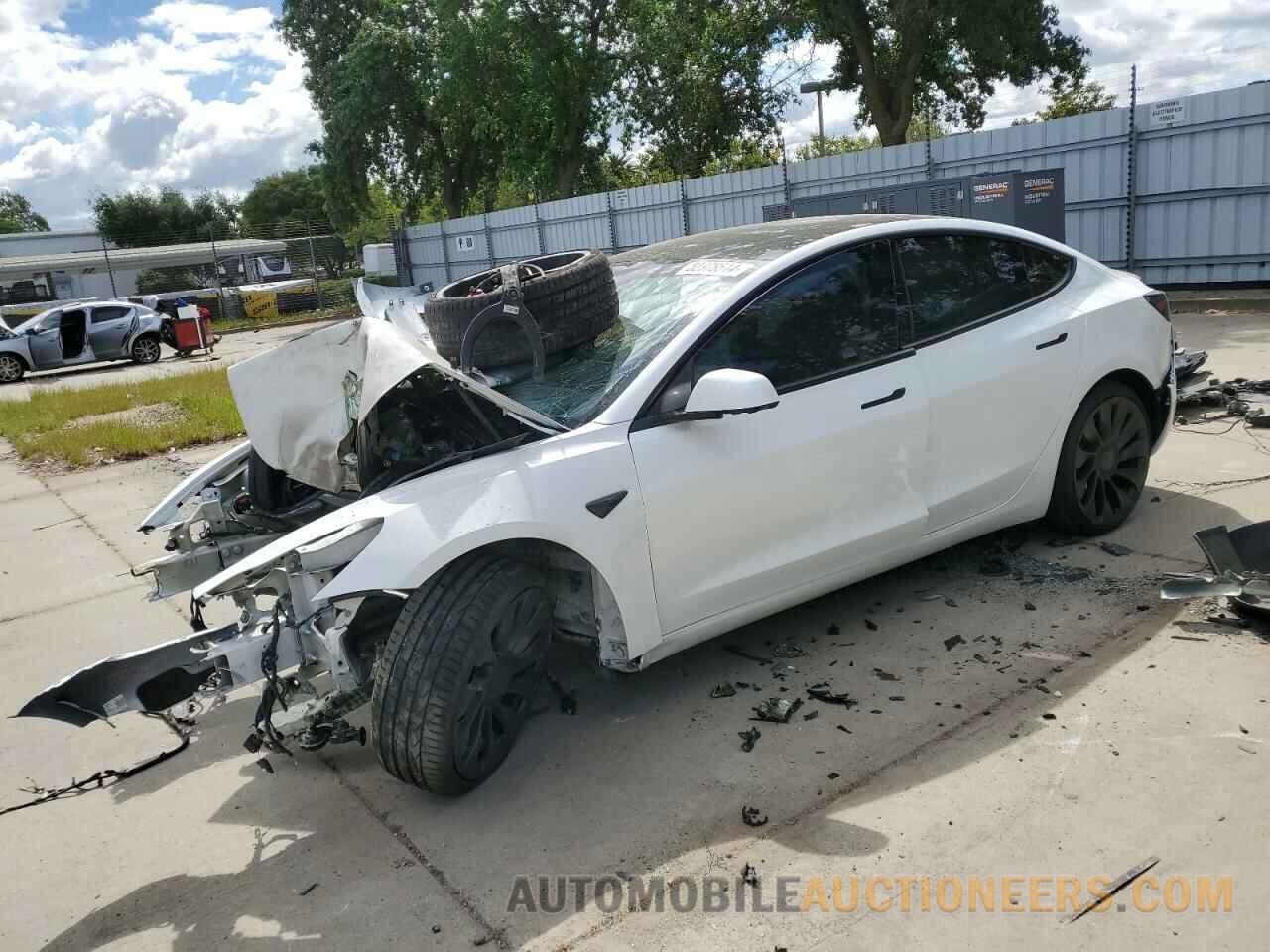 5YJ3E1EC7NF124086 TESLA MODEL 3 2022