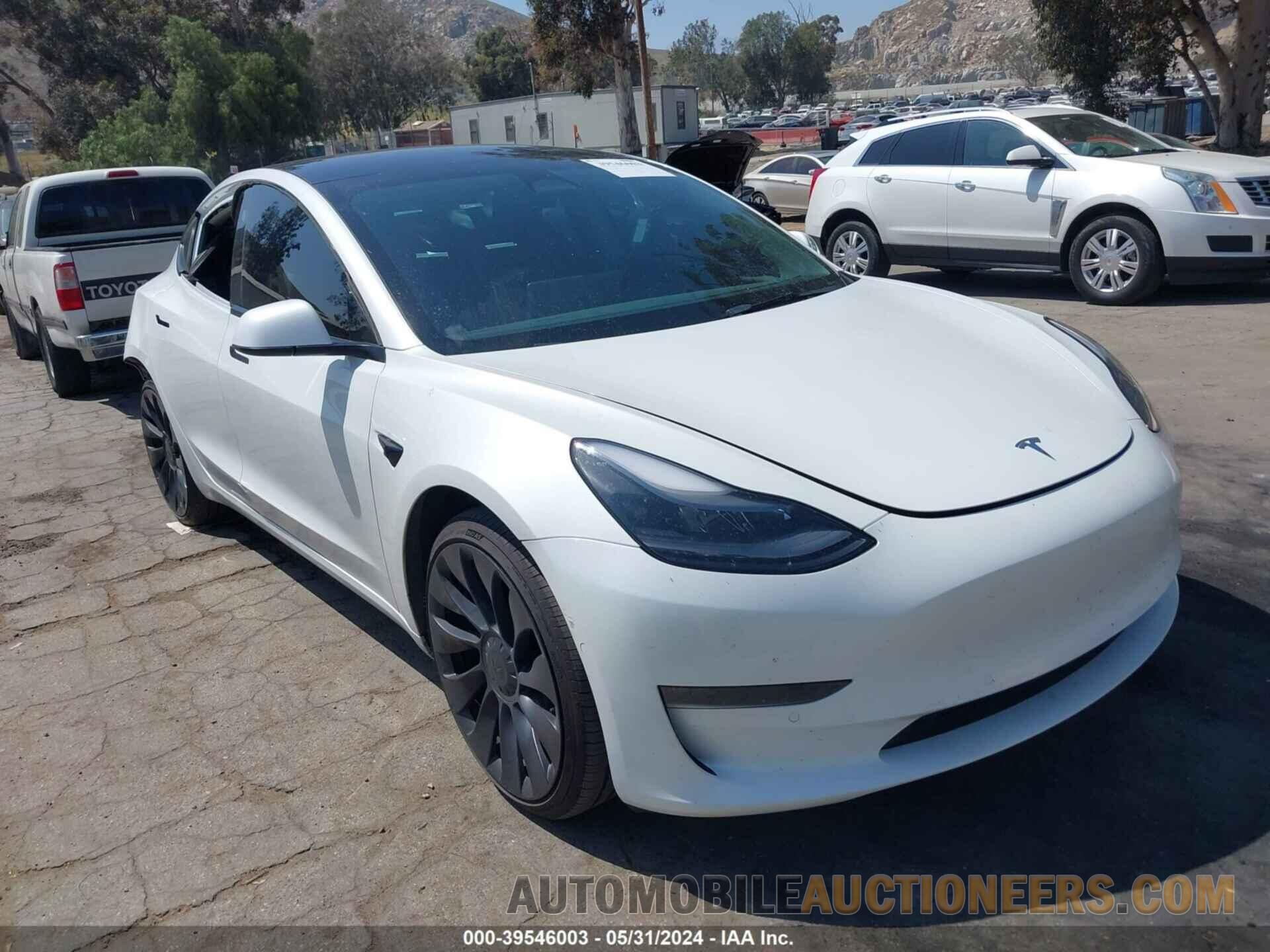 5YJ3E1EC7NF274392 TESLA MODEL 3 2022