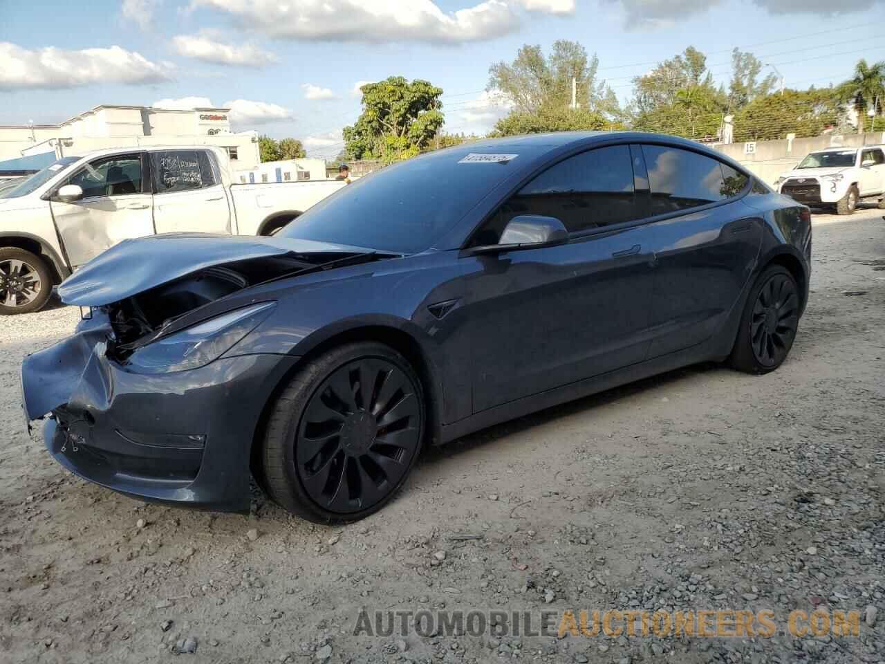 5YJ3E1EC7PF508792 TESLA MODEL 3 2023